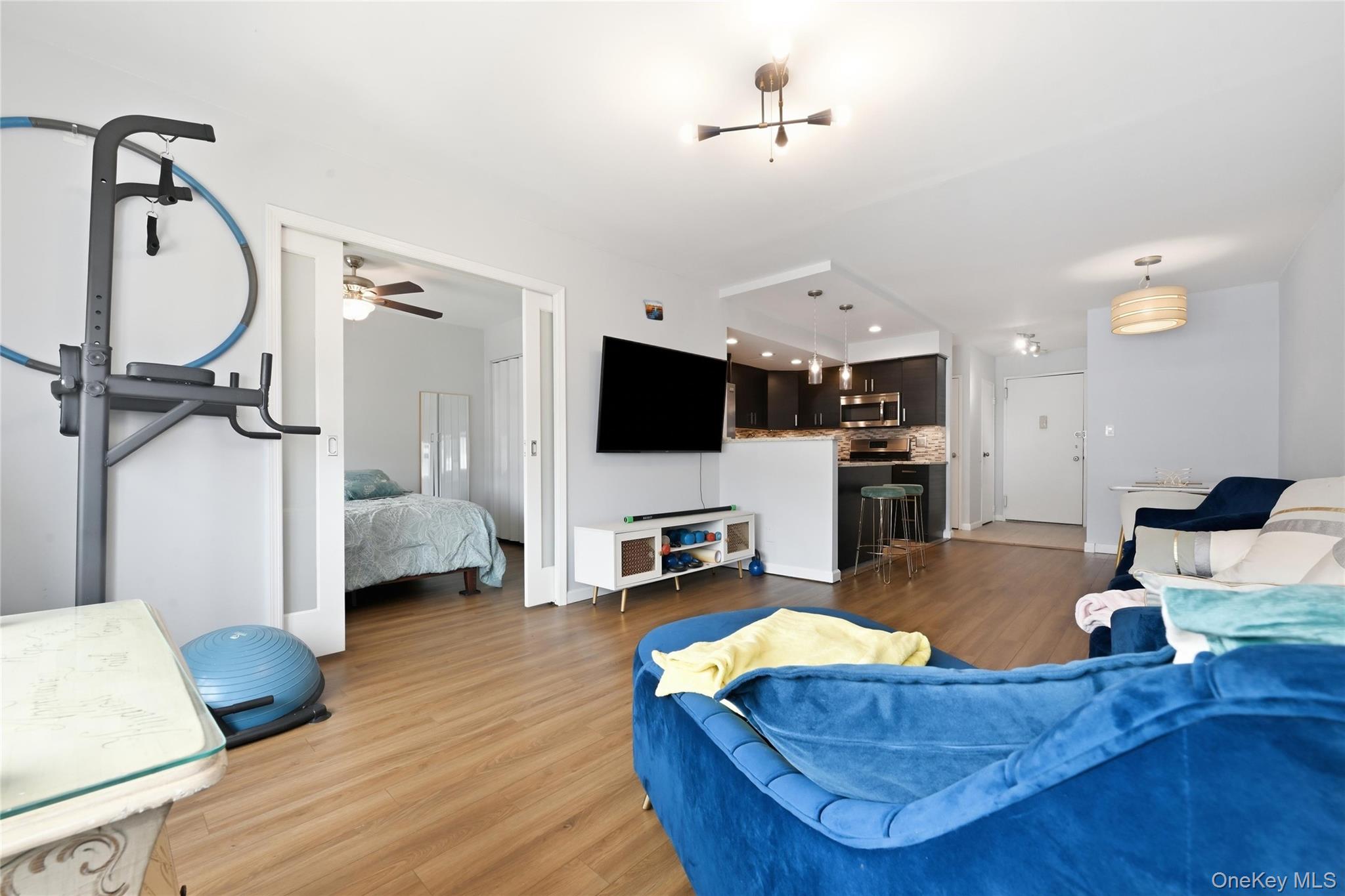 700 Shore Road, Unit 7P photo 12