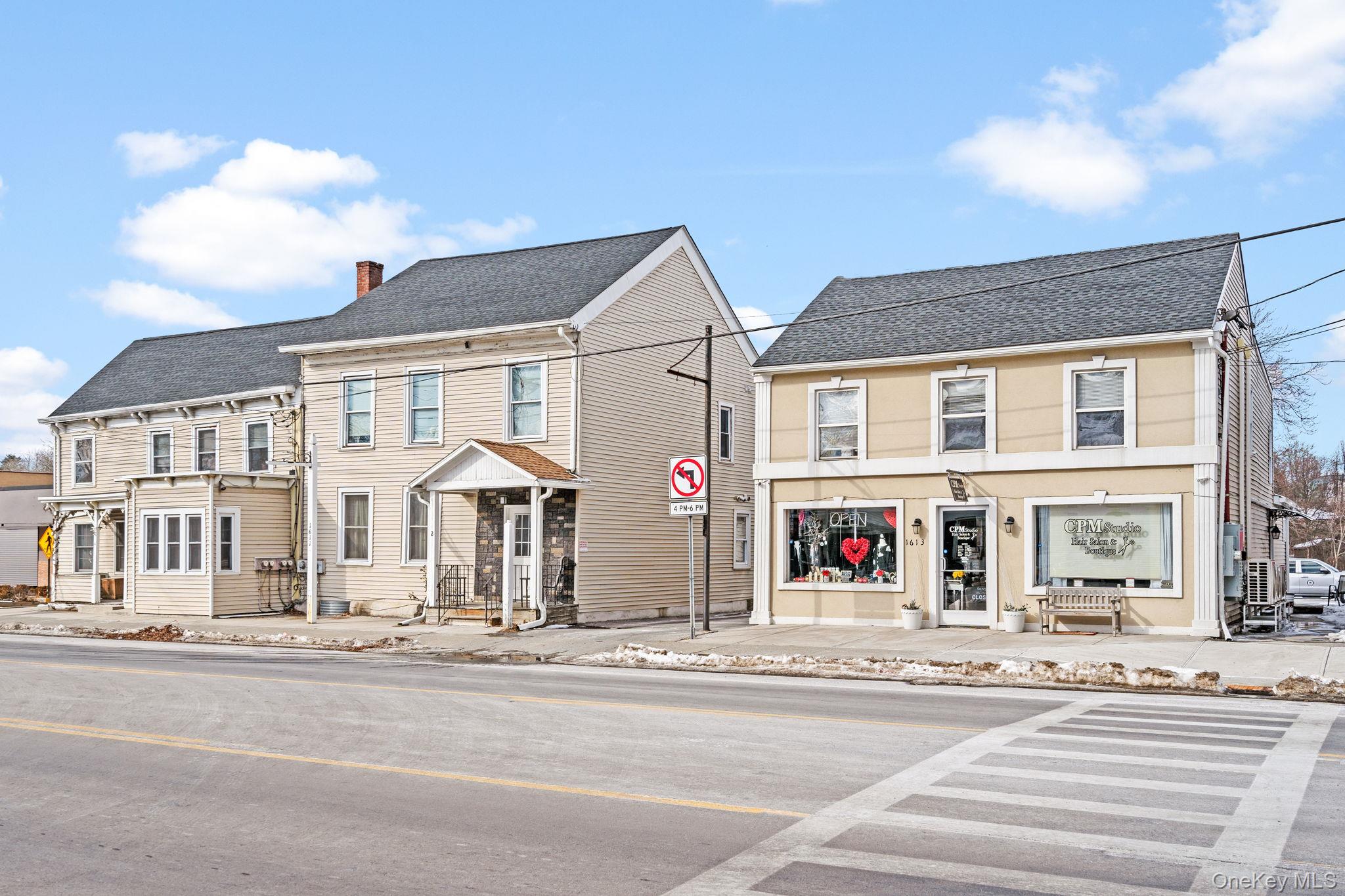 1611 Main Street – For Sale photo 3