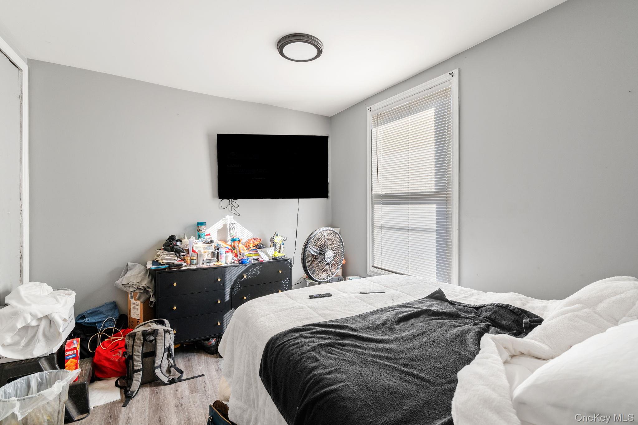 1611 Main Street – For Sale photo 10