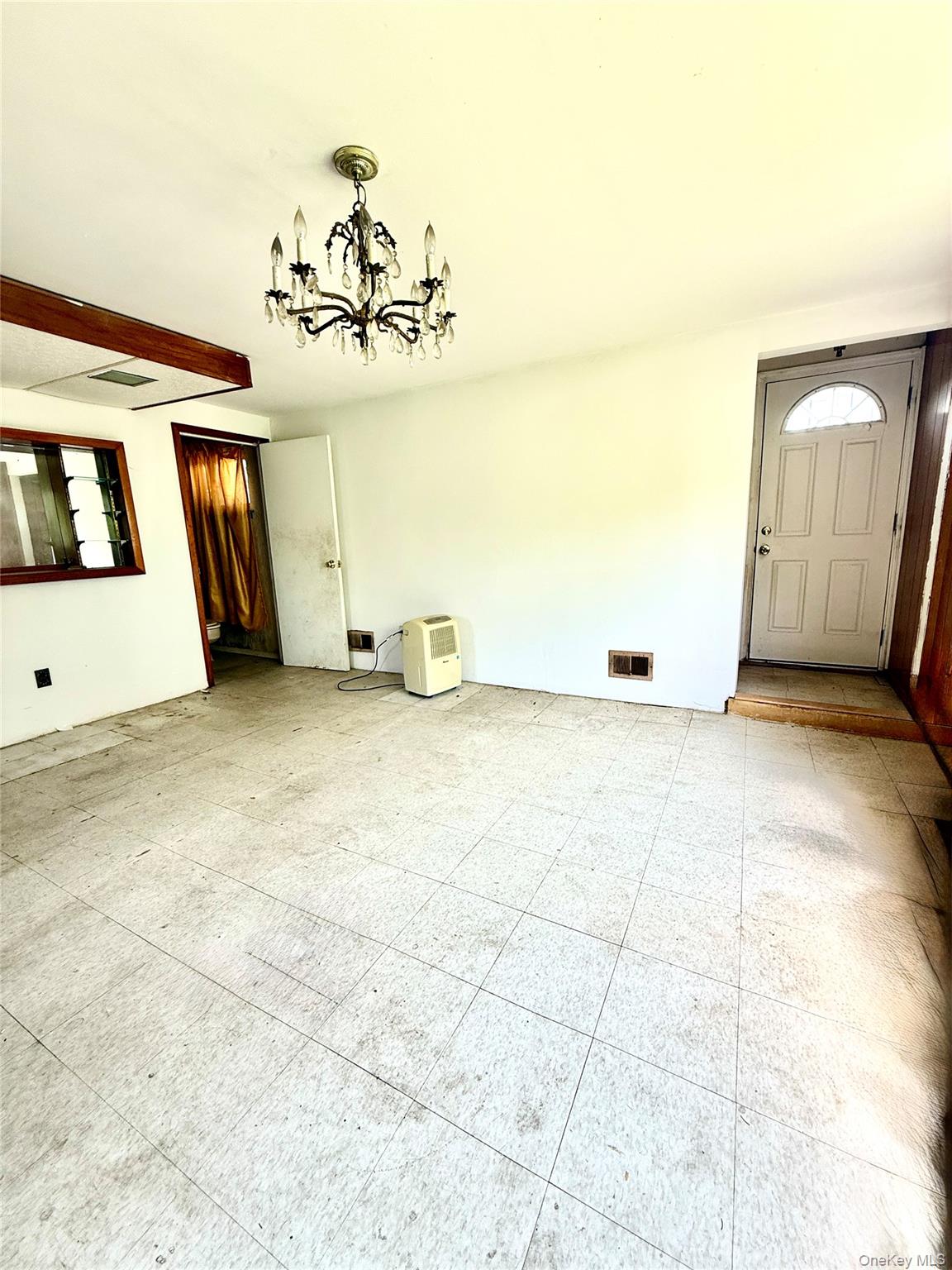 411 Mayflower Avenue – For Sale photo 26