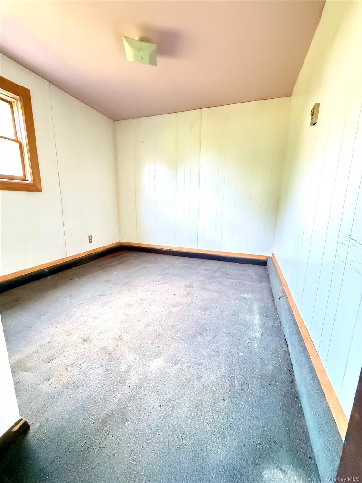 411 Mayflower Avenue – For Sale photo 22