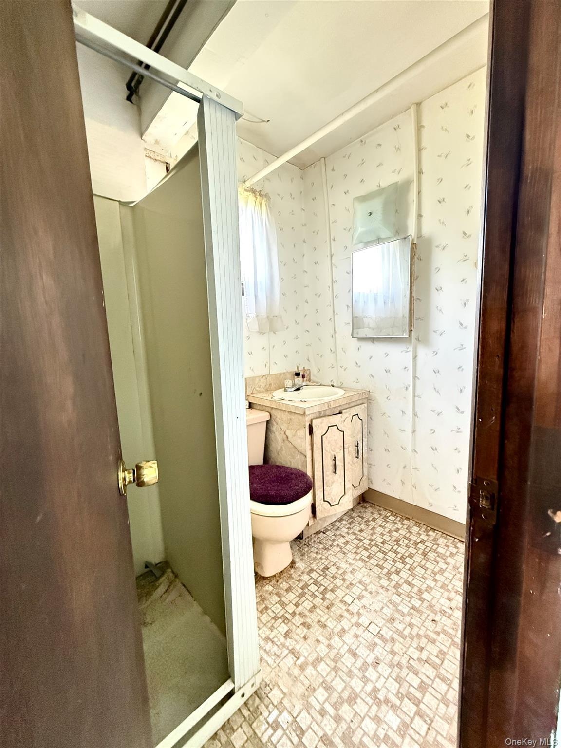 411 Mayflower Avenue – For Sale photo 24