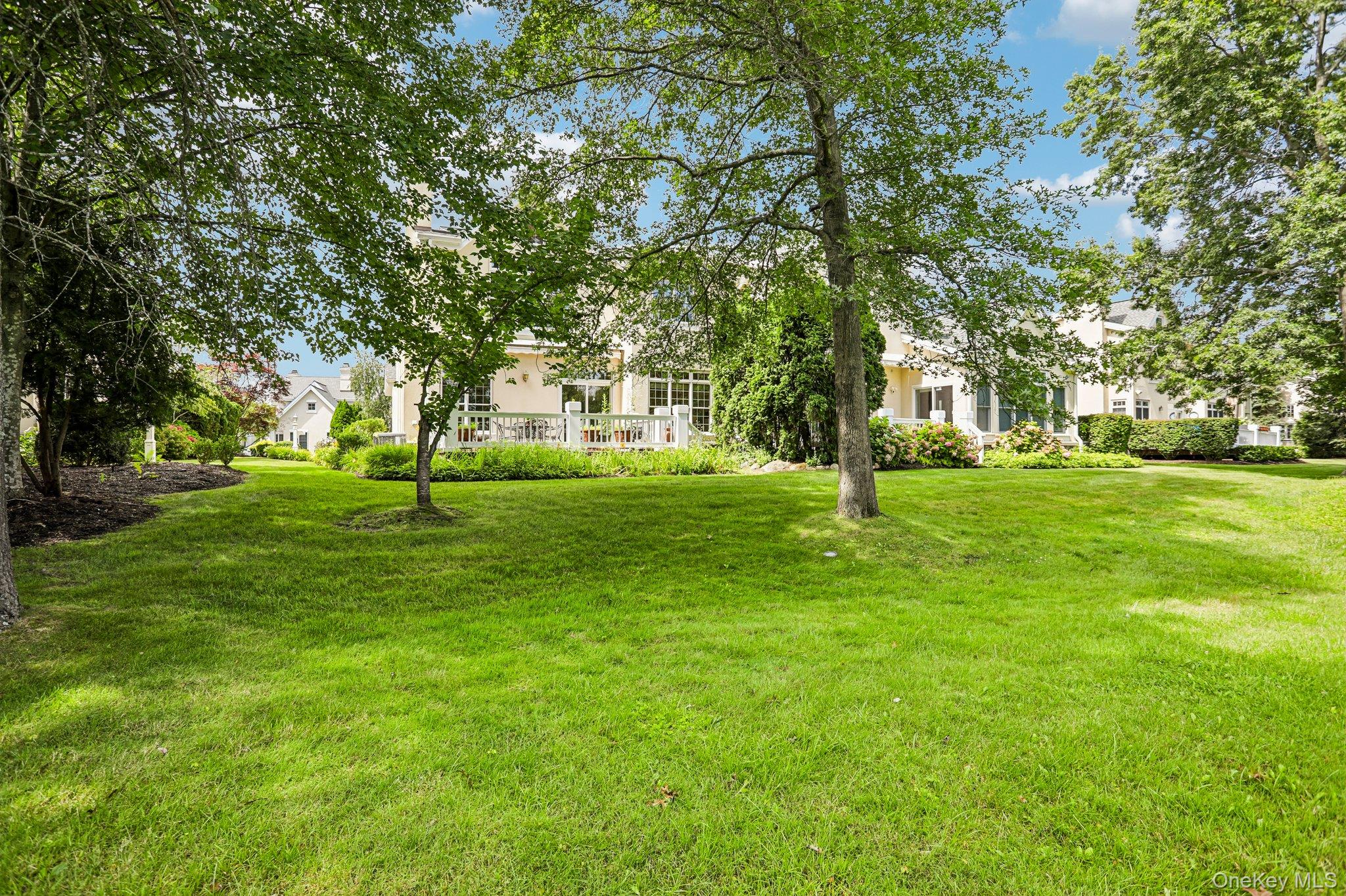 15 Doral Greens Drive E – For Sale photo 32