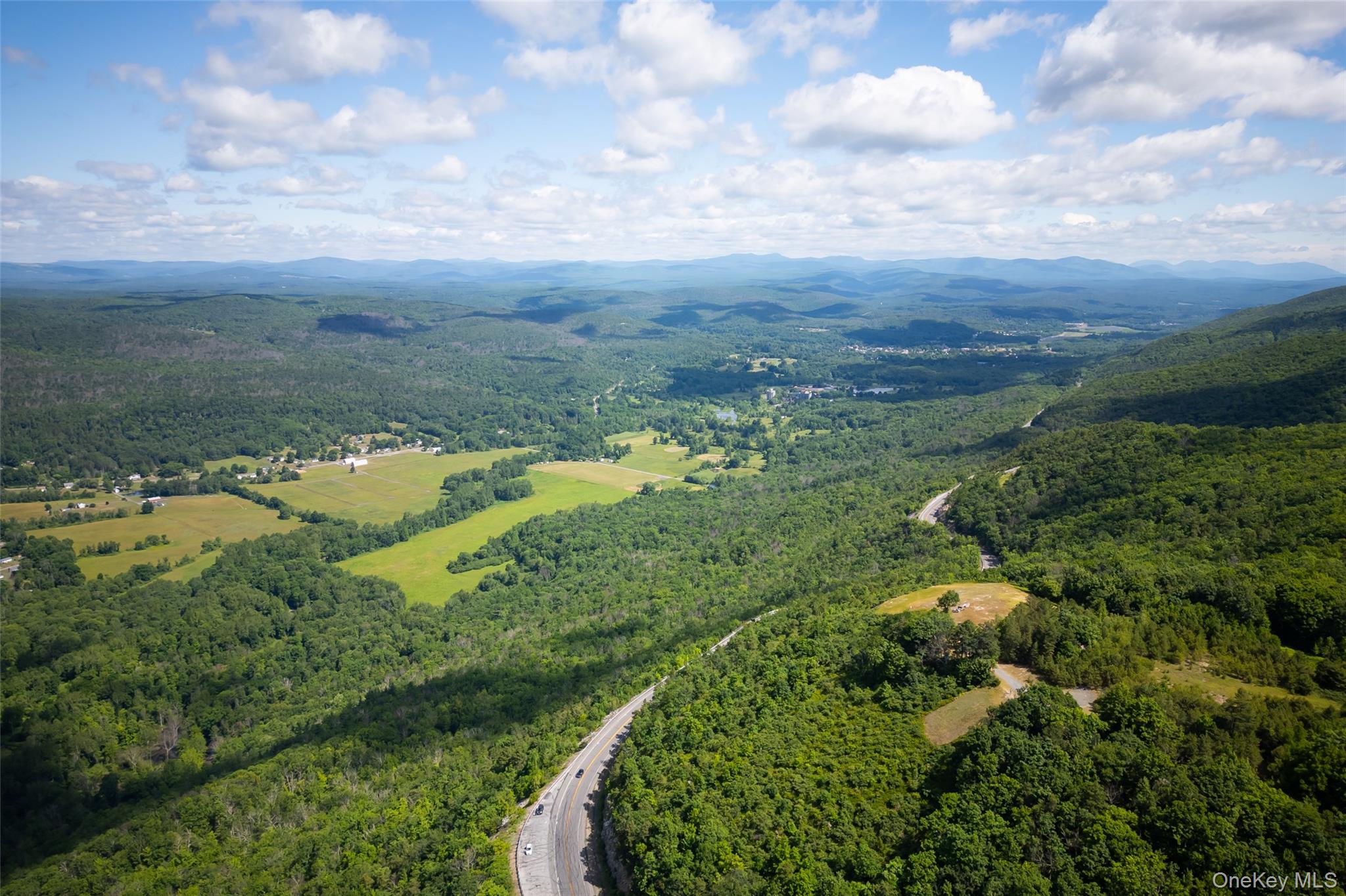 4100 52 Route – For Sale photo 4