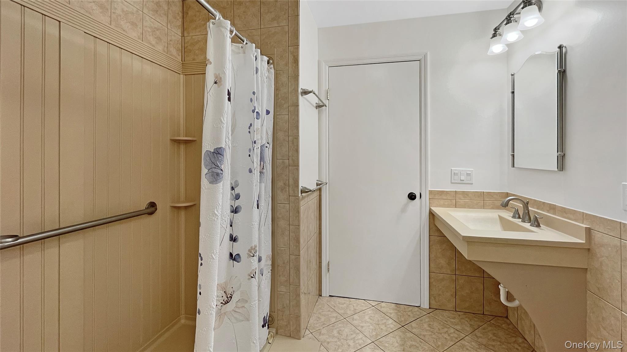 36 Fair Street, Unit B11 photo 12