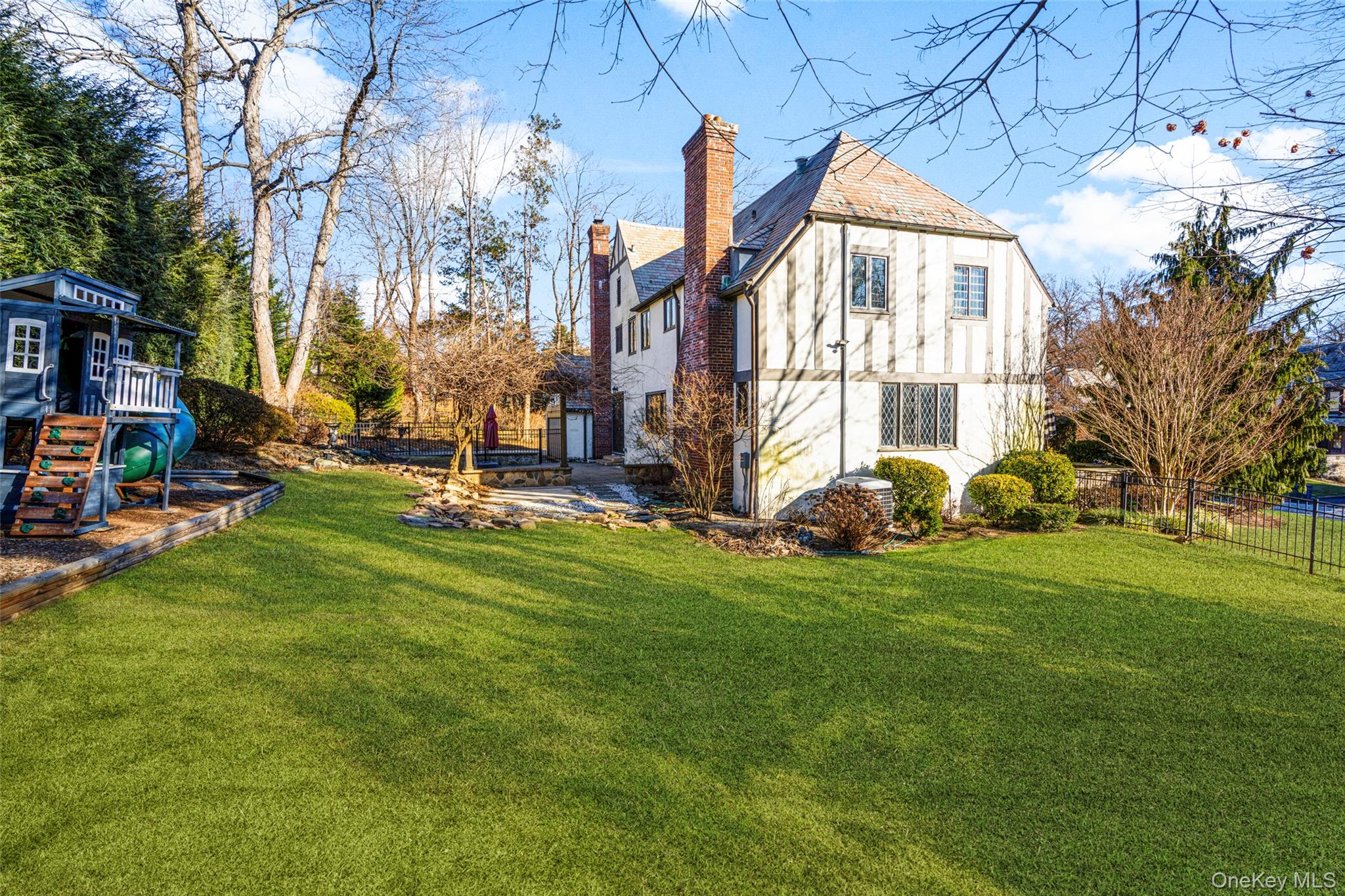 22 Verdun Avenue – For Rent photo 28