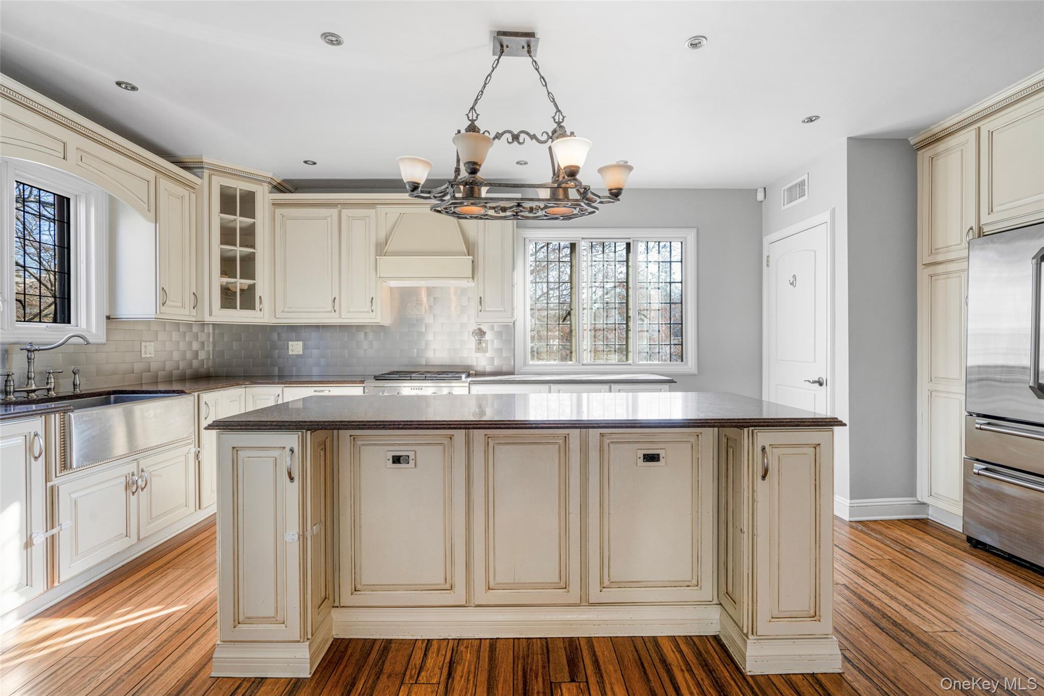 22 Verdun Avenue – For Rent photo 11