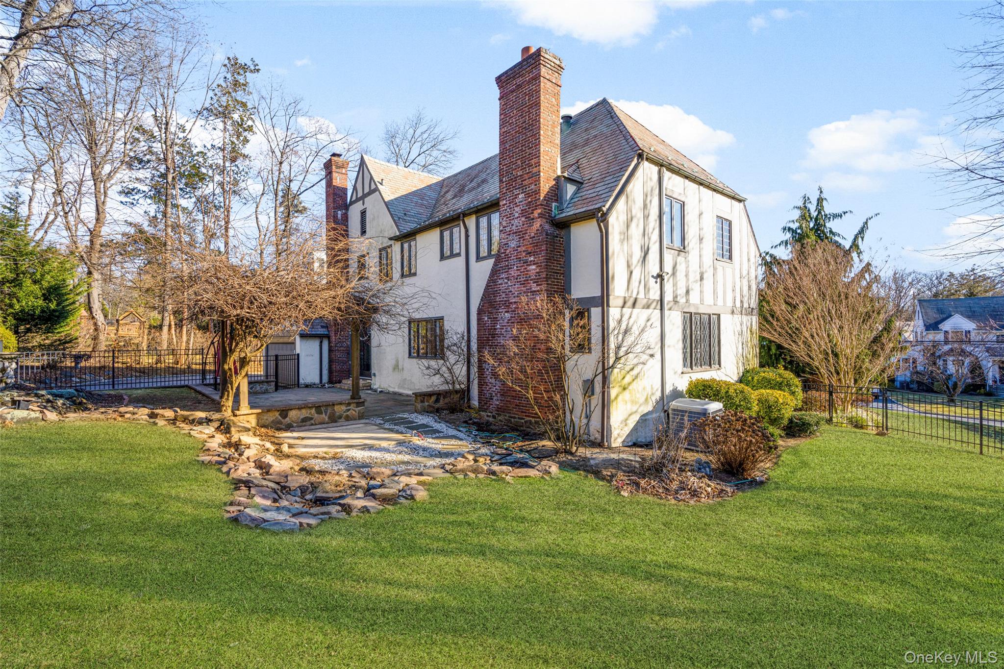 22 Verdun Avenue – For Rent photo 27
