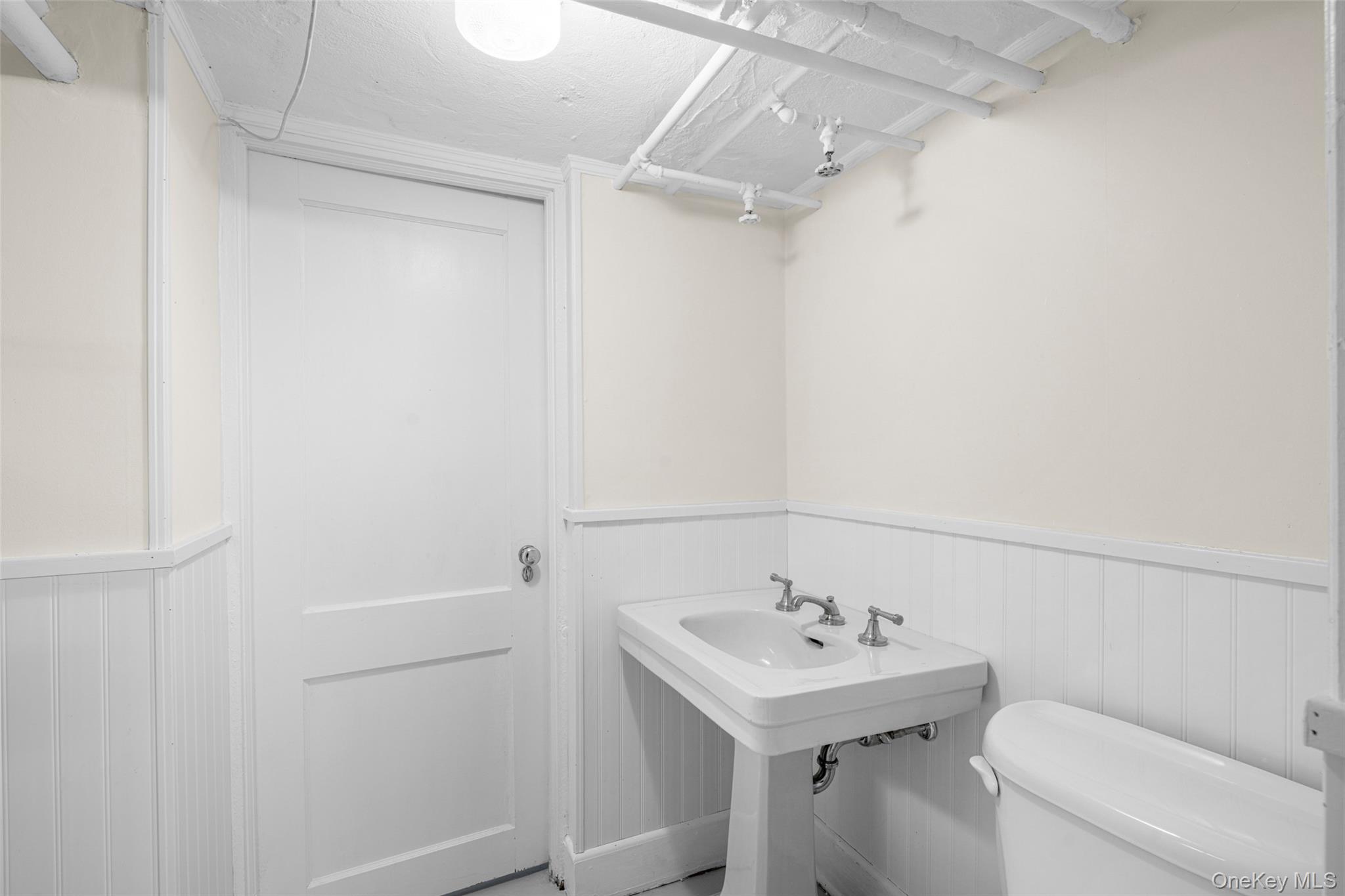 22 Verdun Avenue – For Rent photo 23