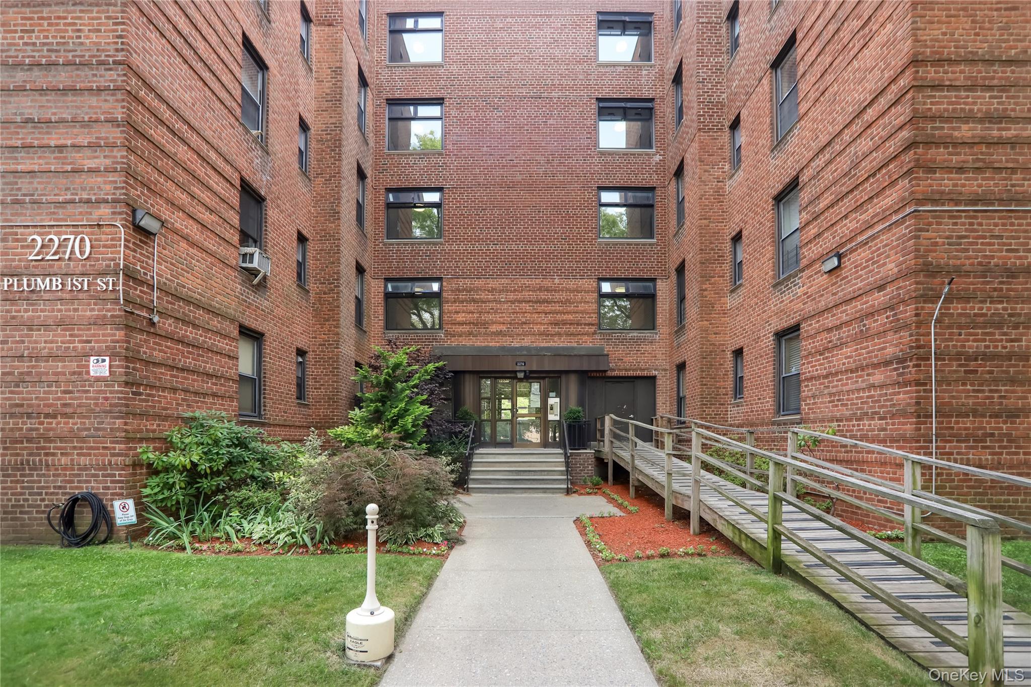 2270 Plumb 1st Street, Unit 1D photo 12