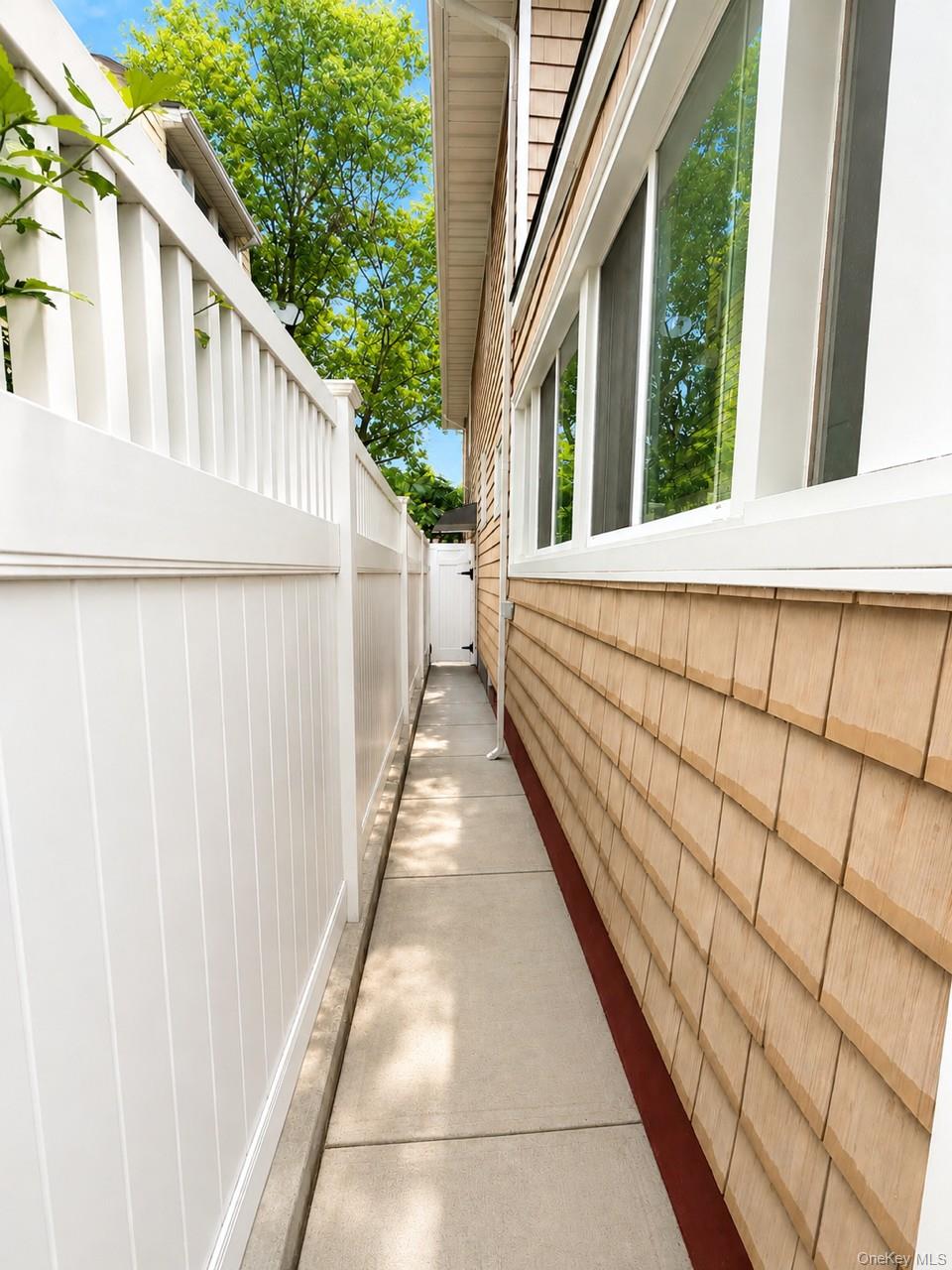 9440 Springfield Boulevard – For Sale photo 22