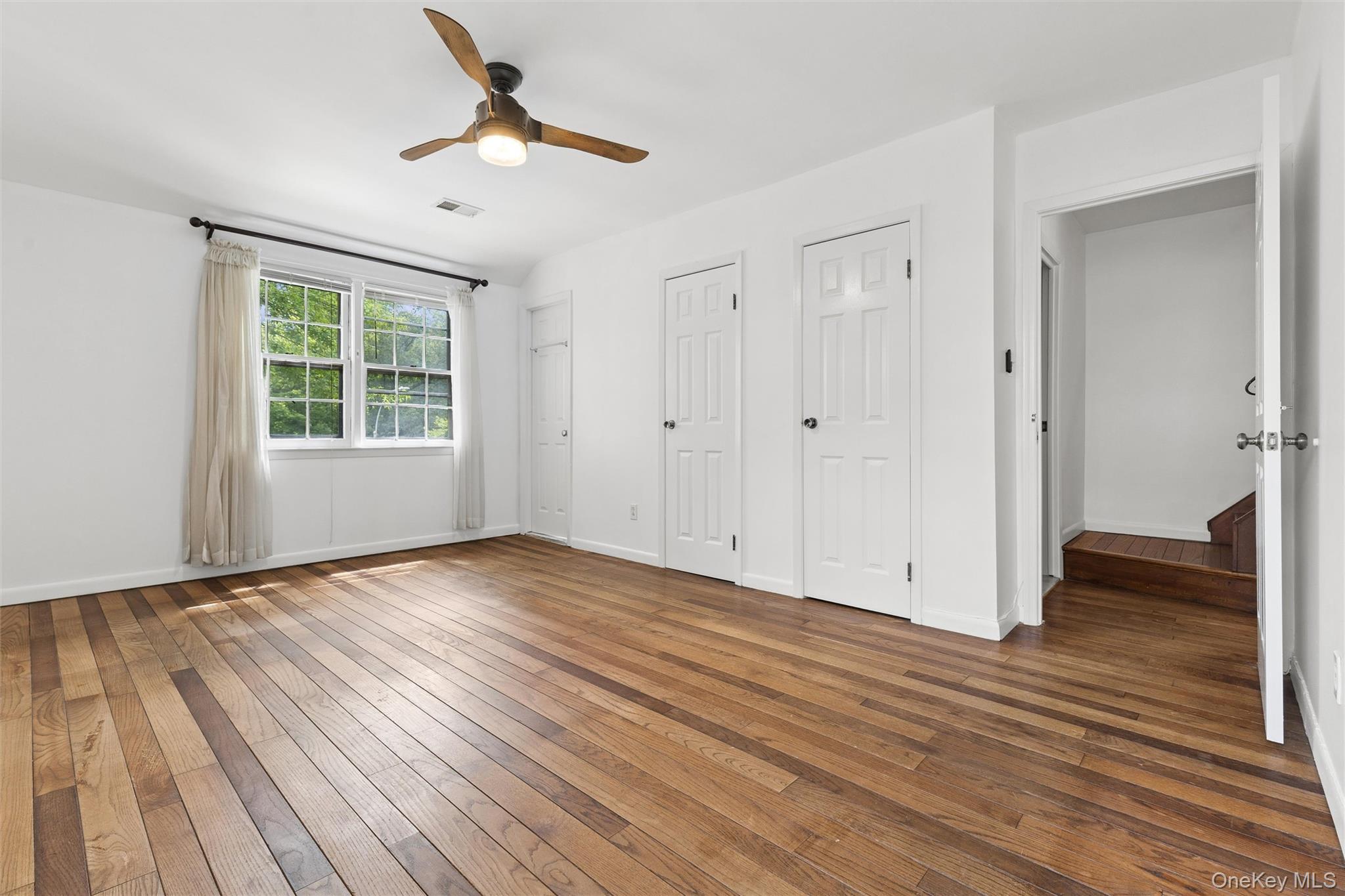 116-45 Union Turnpike – For Rent photo 9