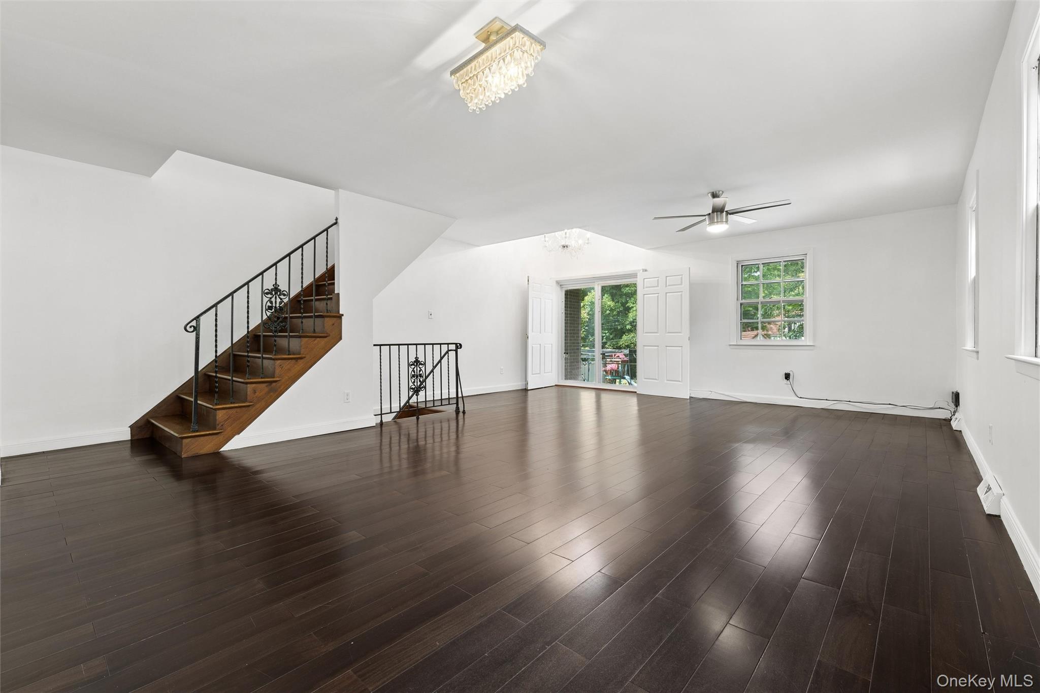 116-45 Union Turnpike – For Rent photo 5