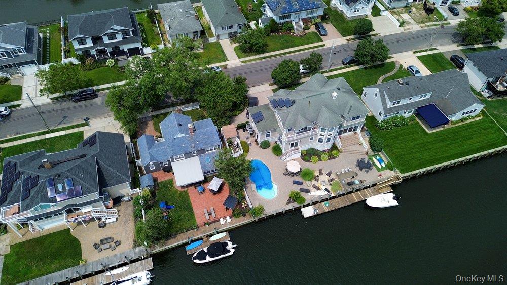 57 Beach Road – For Sale photo 27