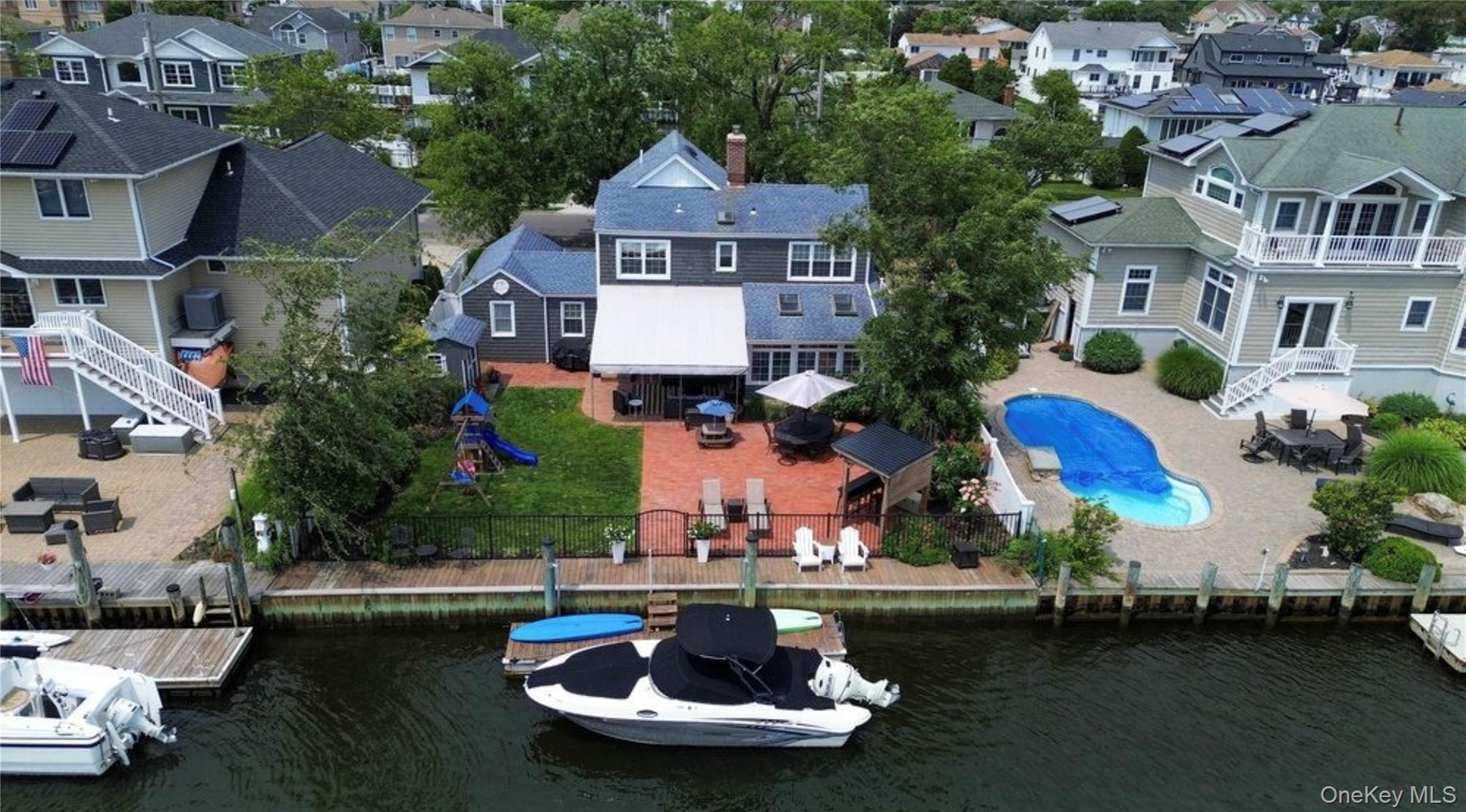 57 Beach Road – For Sale photo 26