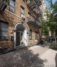 413 E 82 Street, Unit 4F photo 2