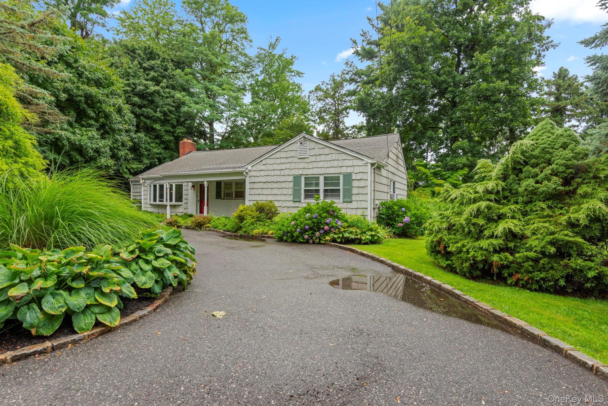 75 Cove Road – For Sale