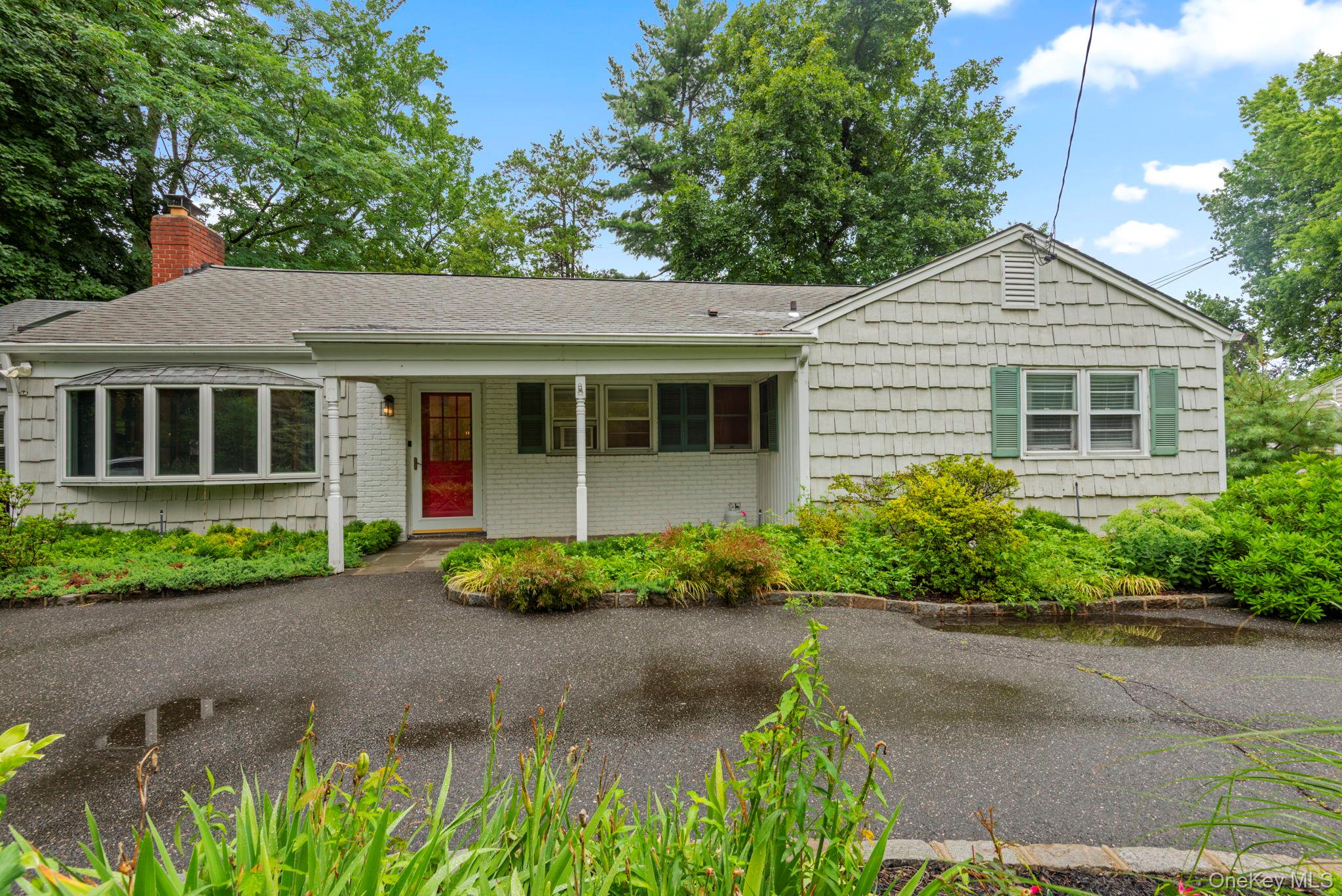 75 Cove Road – For Sale photo 2