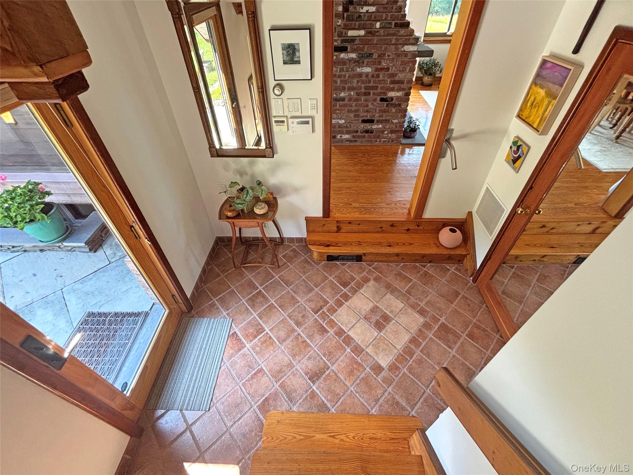 262 Macdaniel Road – For Sale photo 3