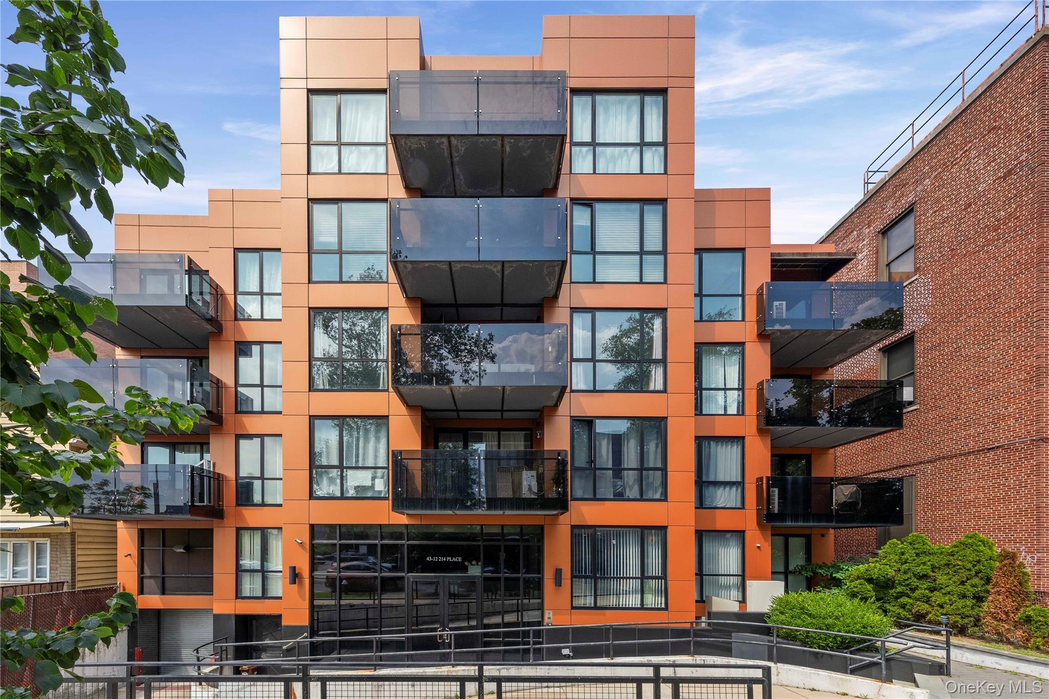 43-12 214 Place, Unit 3E