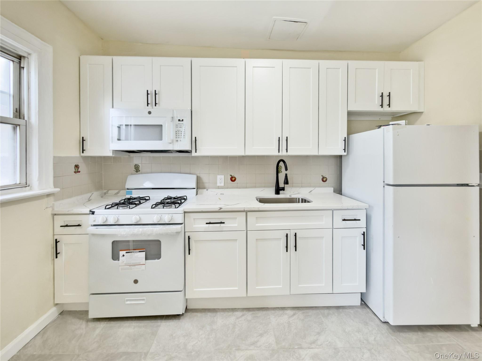 302 W Hudson Street – For Sale photo 20
