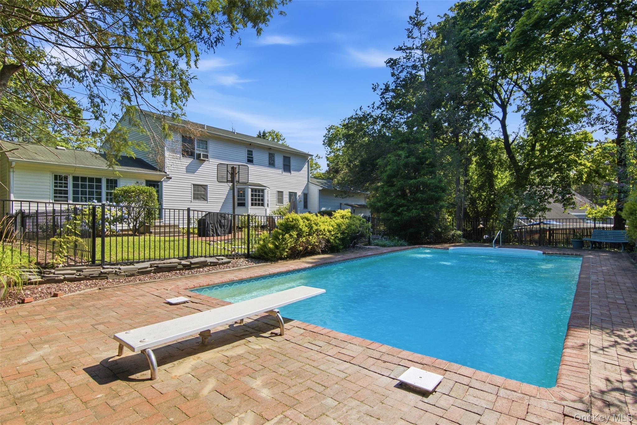 1 Gaul Road N – For Sale photo 32