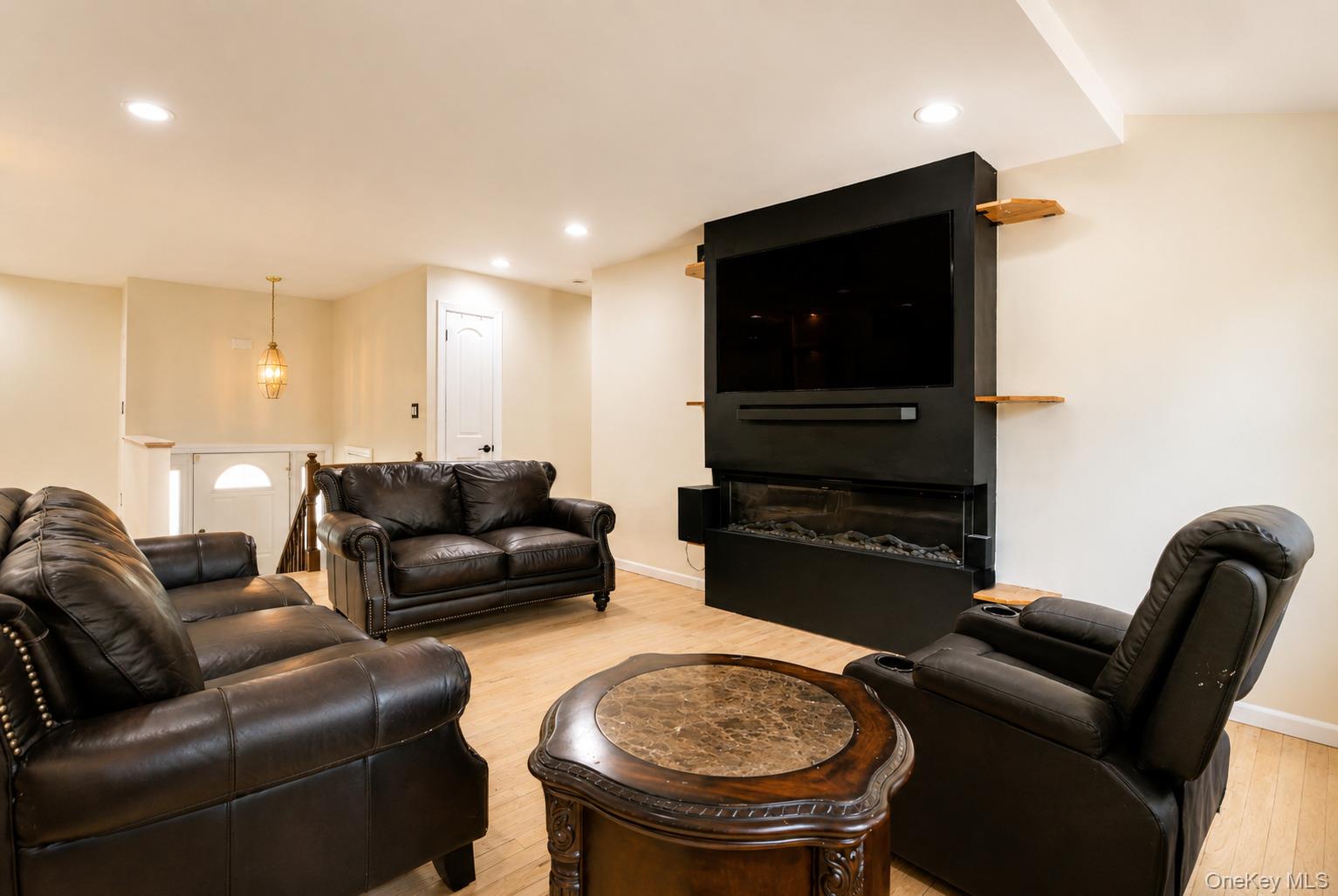 24 Beth Drive – For Sale photo 6