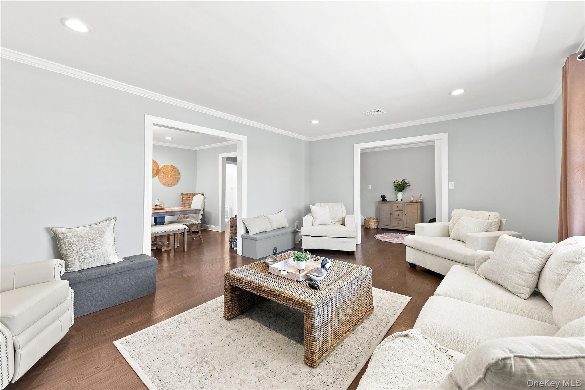 336 Grand Central Avenue – For Sale photo 6