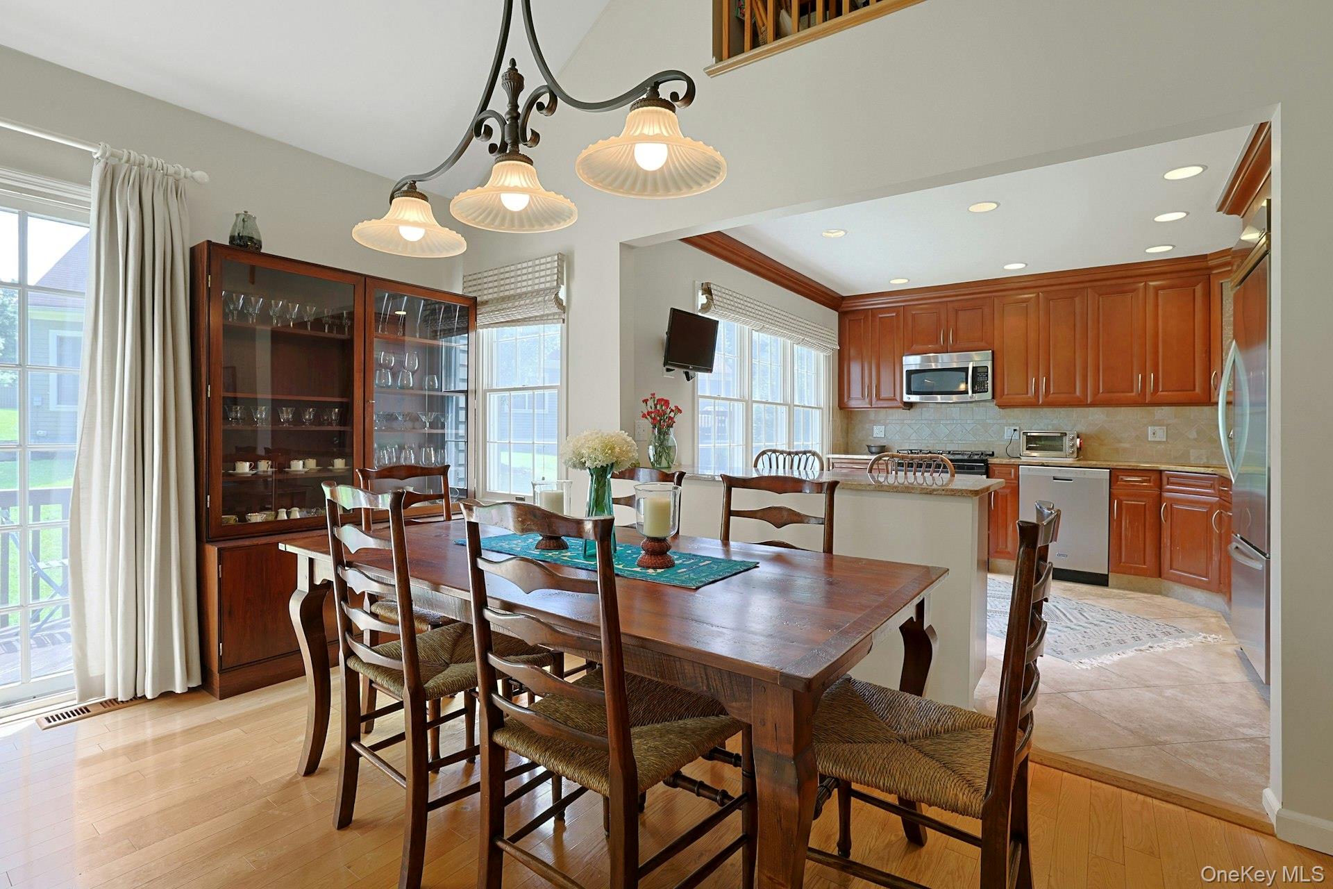 4101 Victoria Drive – For Sale photo 8