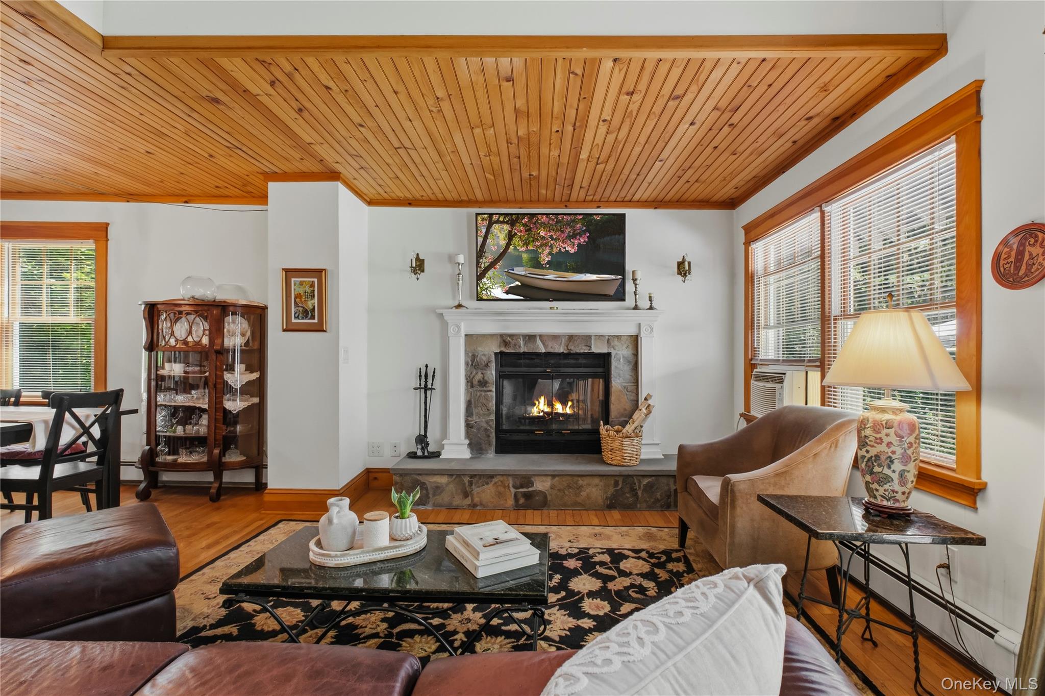 342 Lake Shore Road – For Sale photo 16