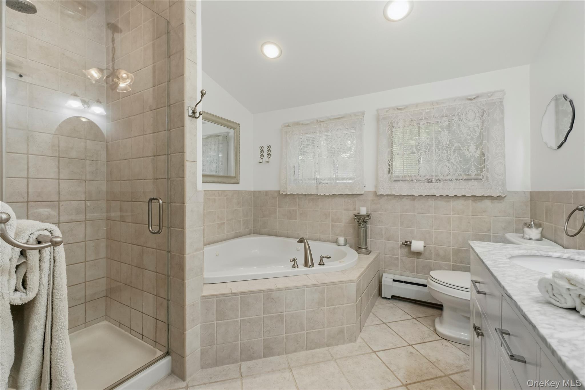 342 Lake Shore Road – For Sale photo 6