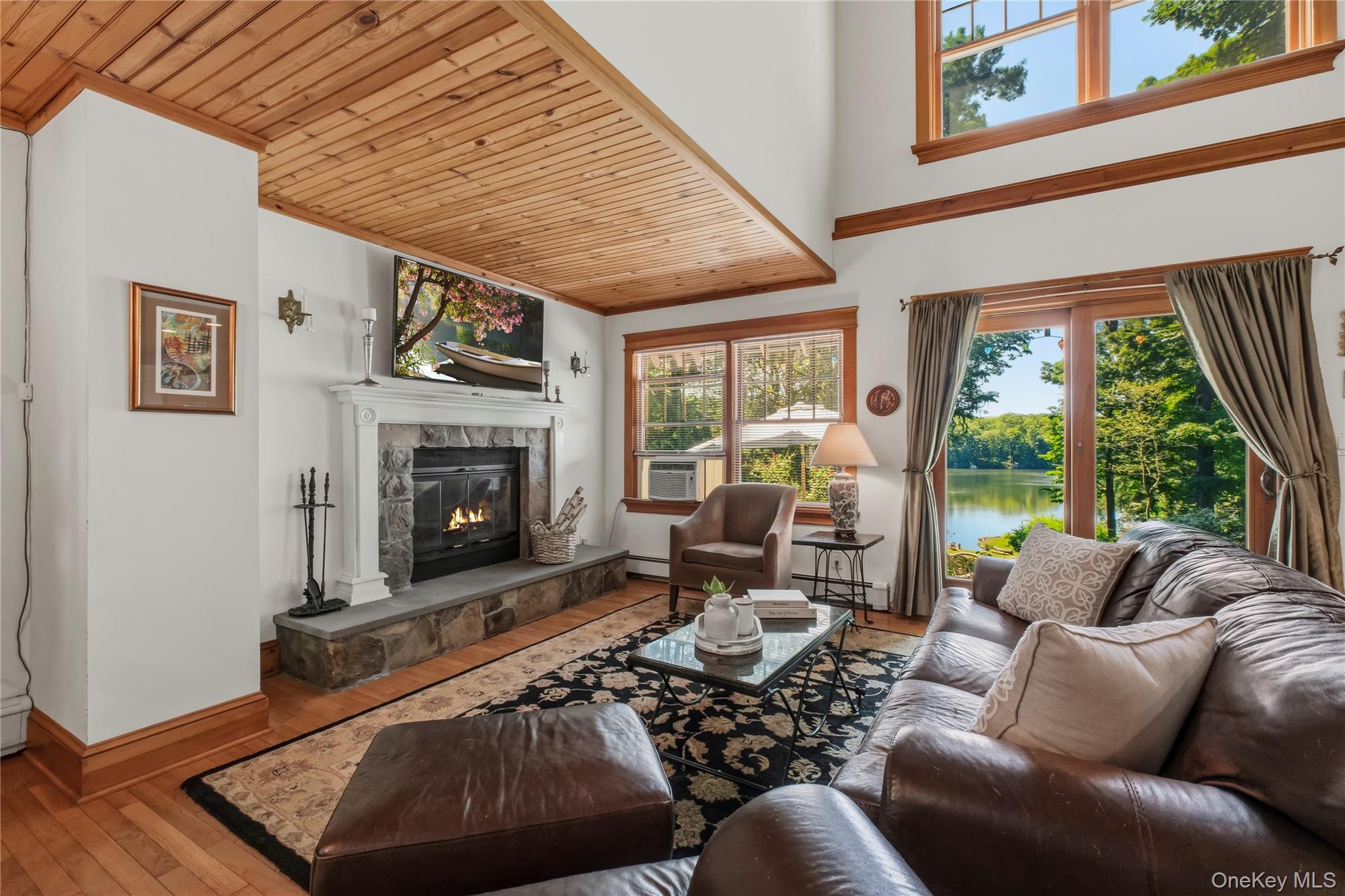 342 Lake Shore Road – For Sale photo 13