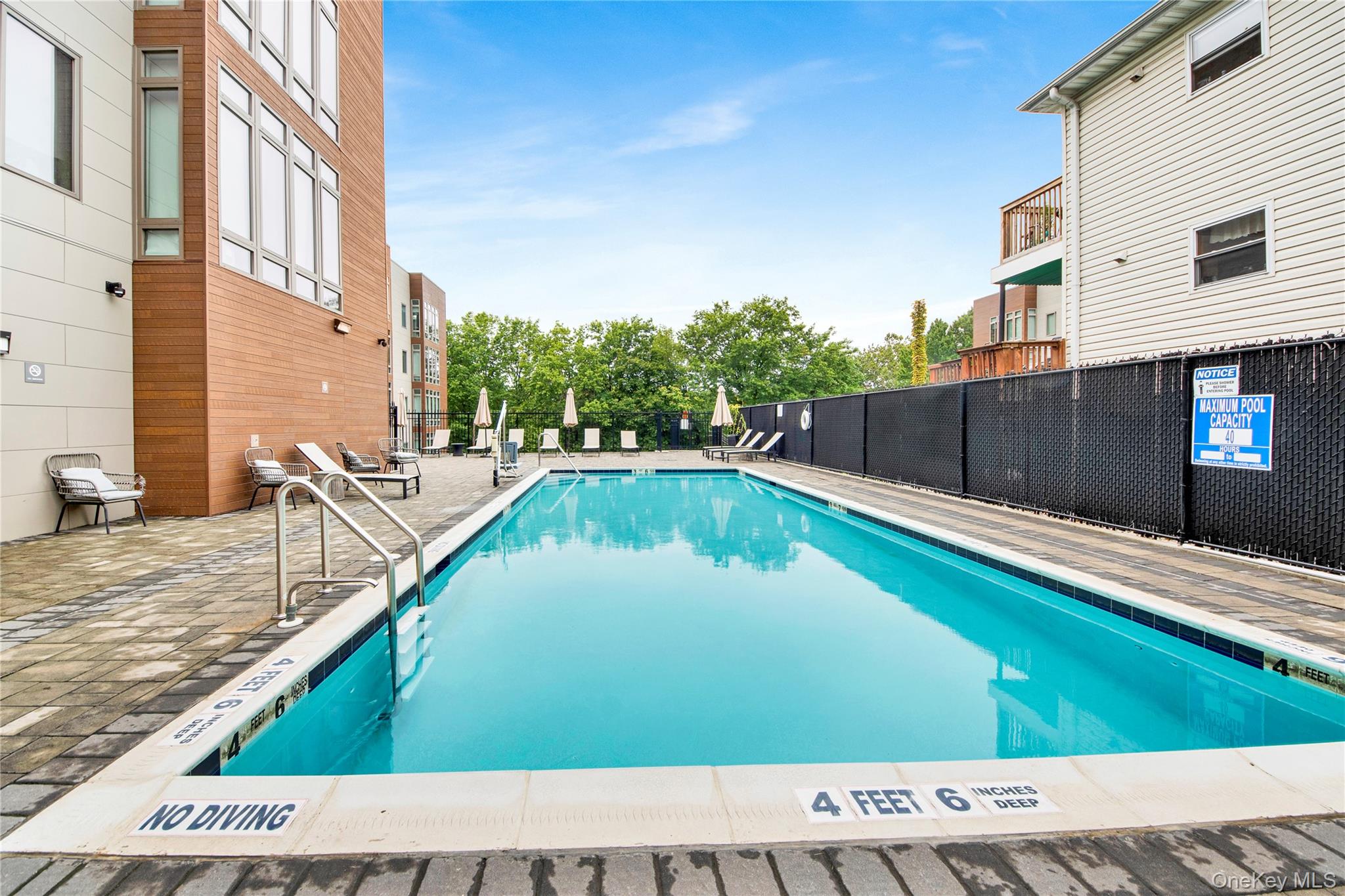 525 North MacQuesten Parkway – For Rent photo 14