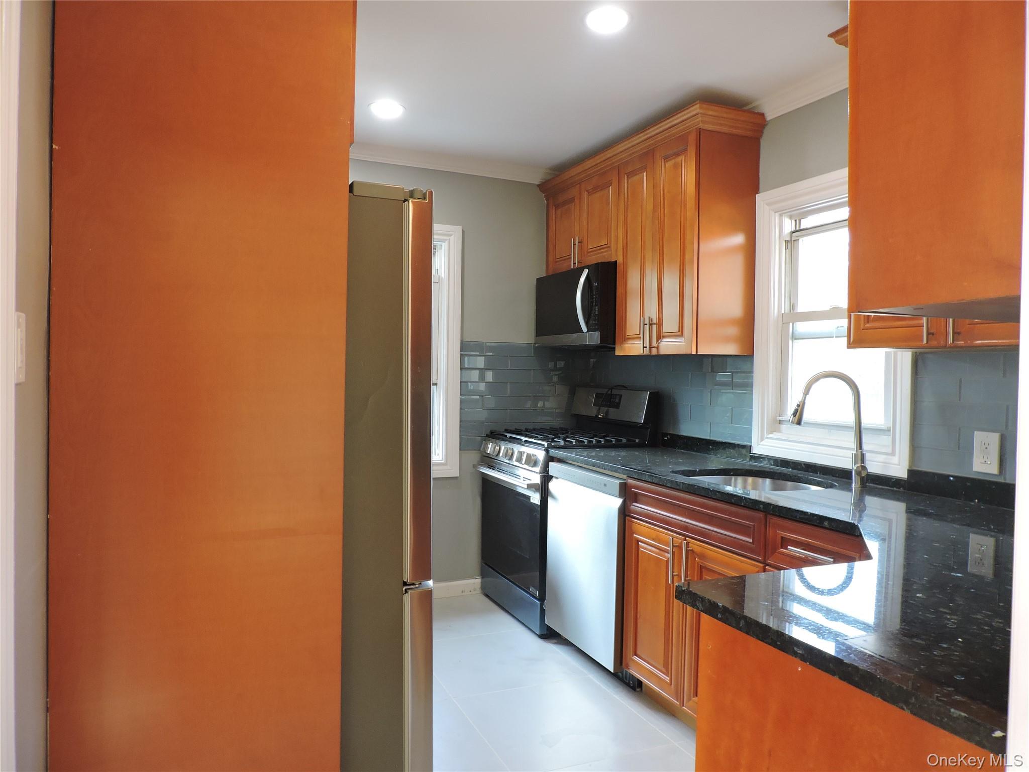 47 Hillside Avenue – For Rent photo 5