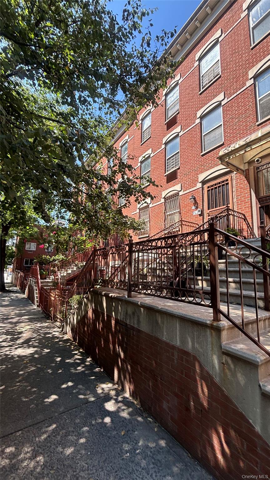5 E 117th Street – For Sale photo 2