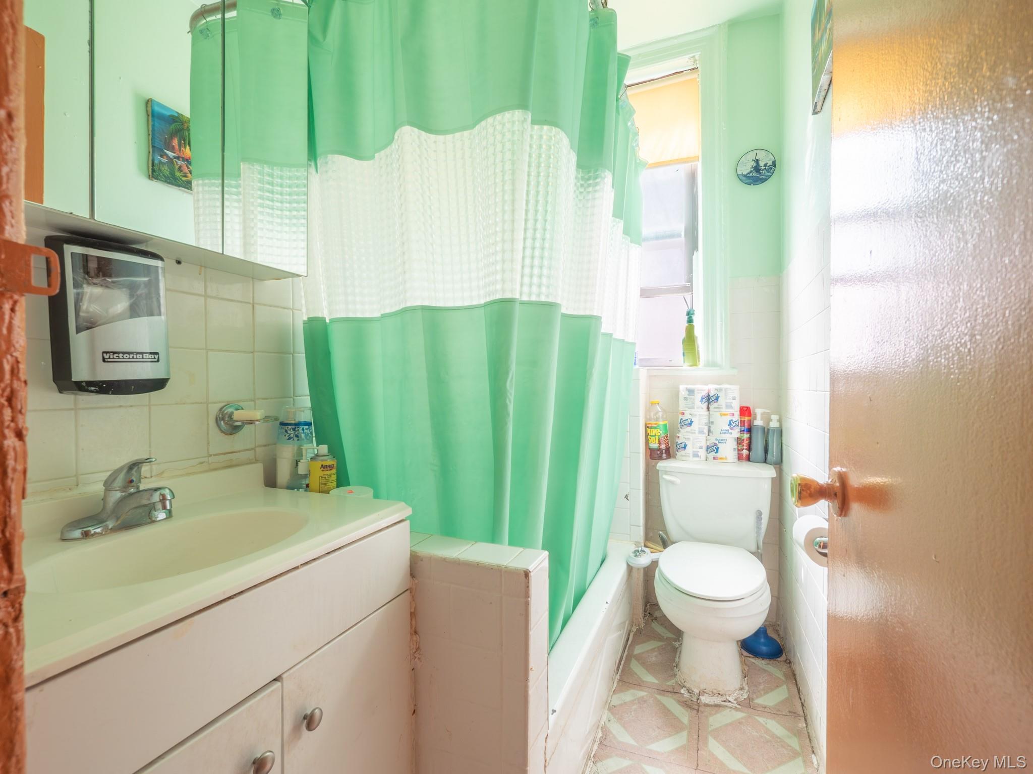 785 E 181 STREET, Unit 11 photo 15