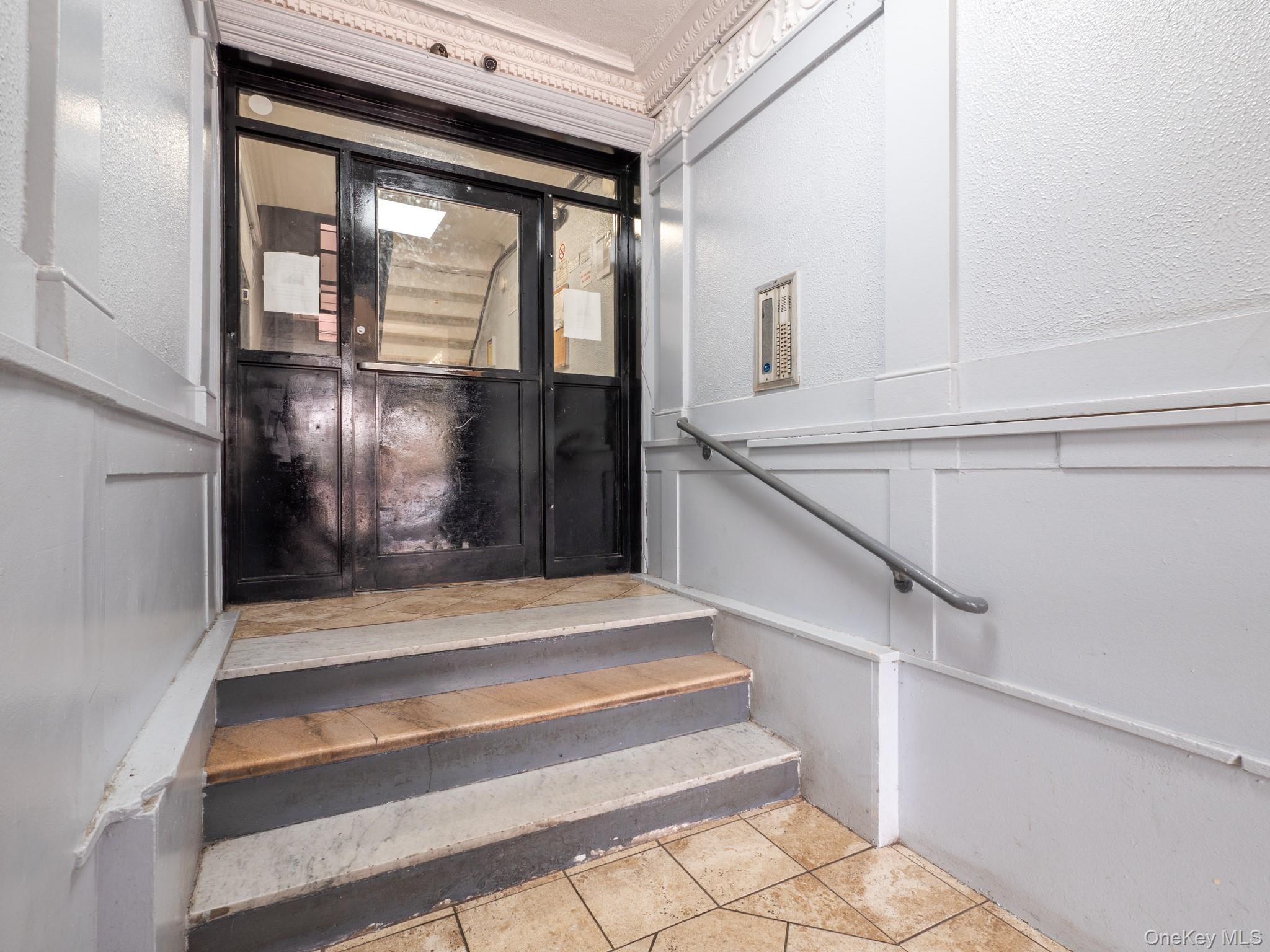 785 E 181 STREET, Unit 11 photo 3