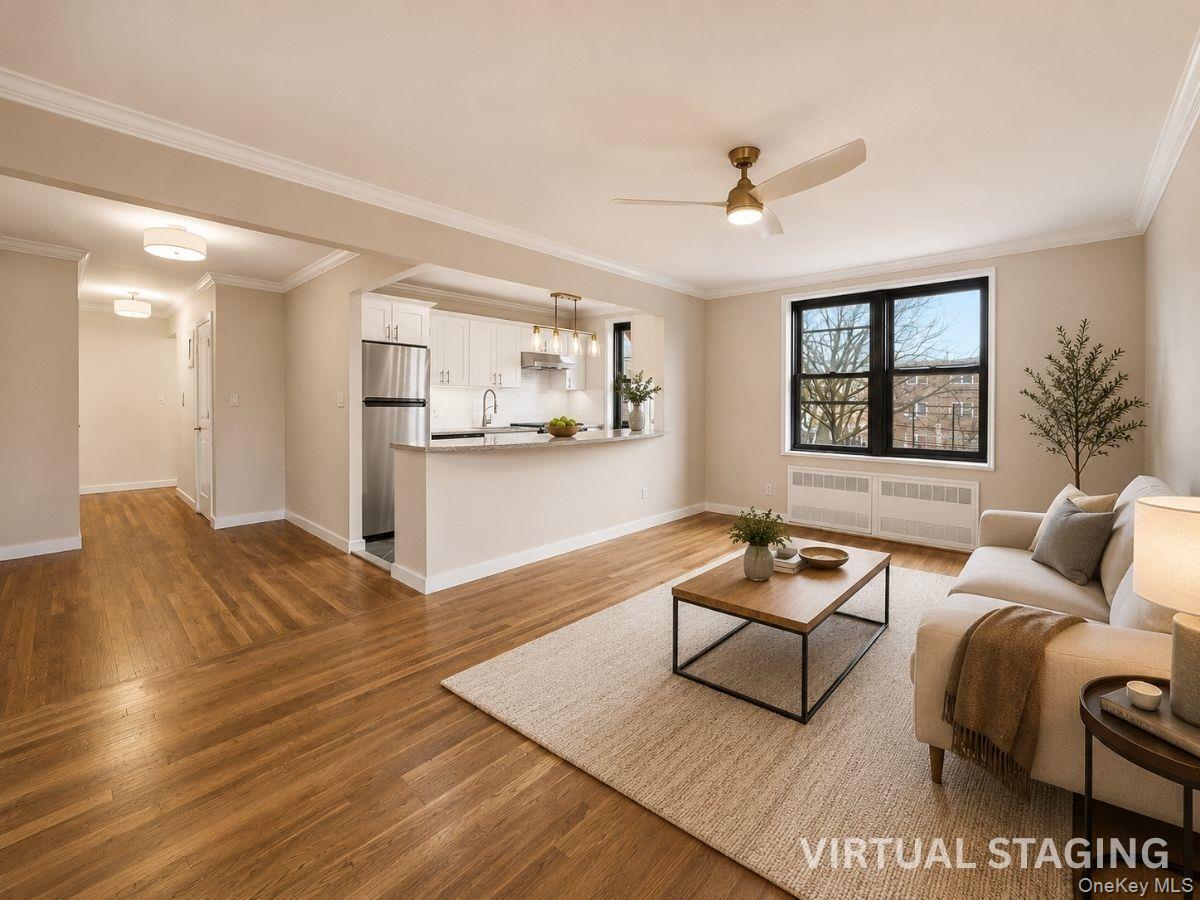 150-30 71 Avenue, Unit 2G photo 2