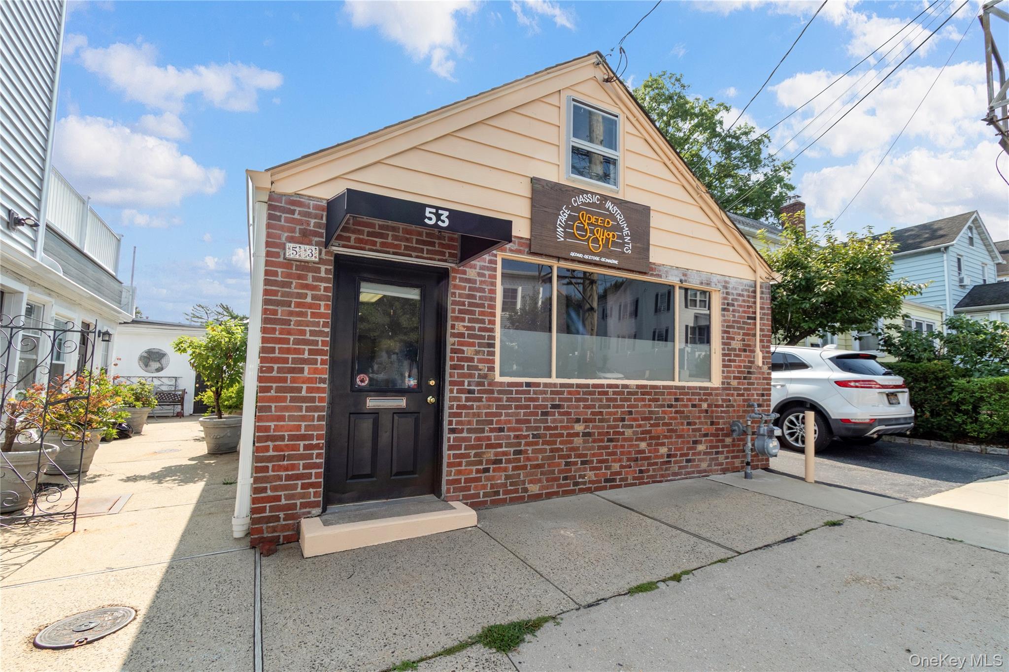 53 Spring Street – For Rent photo 2