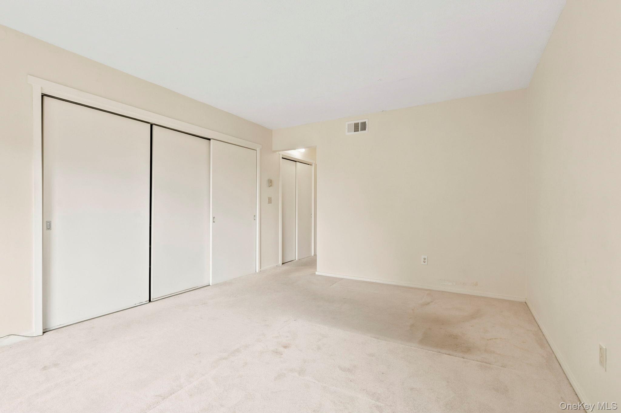 241 Heritage Hills, Unit D photo 14