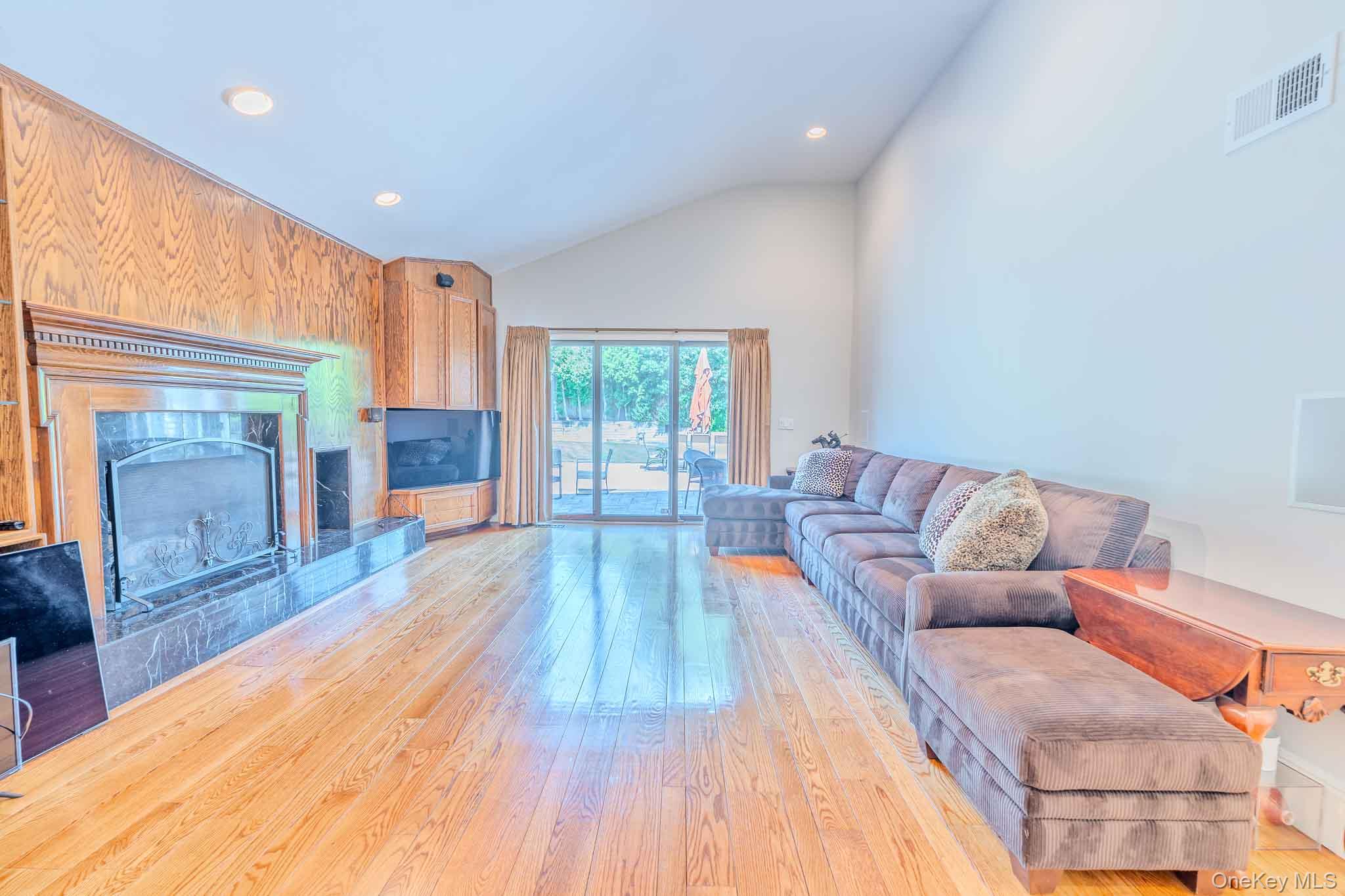 70 Karol Place – For Sale photo 10