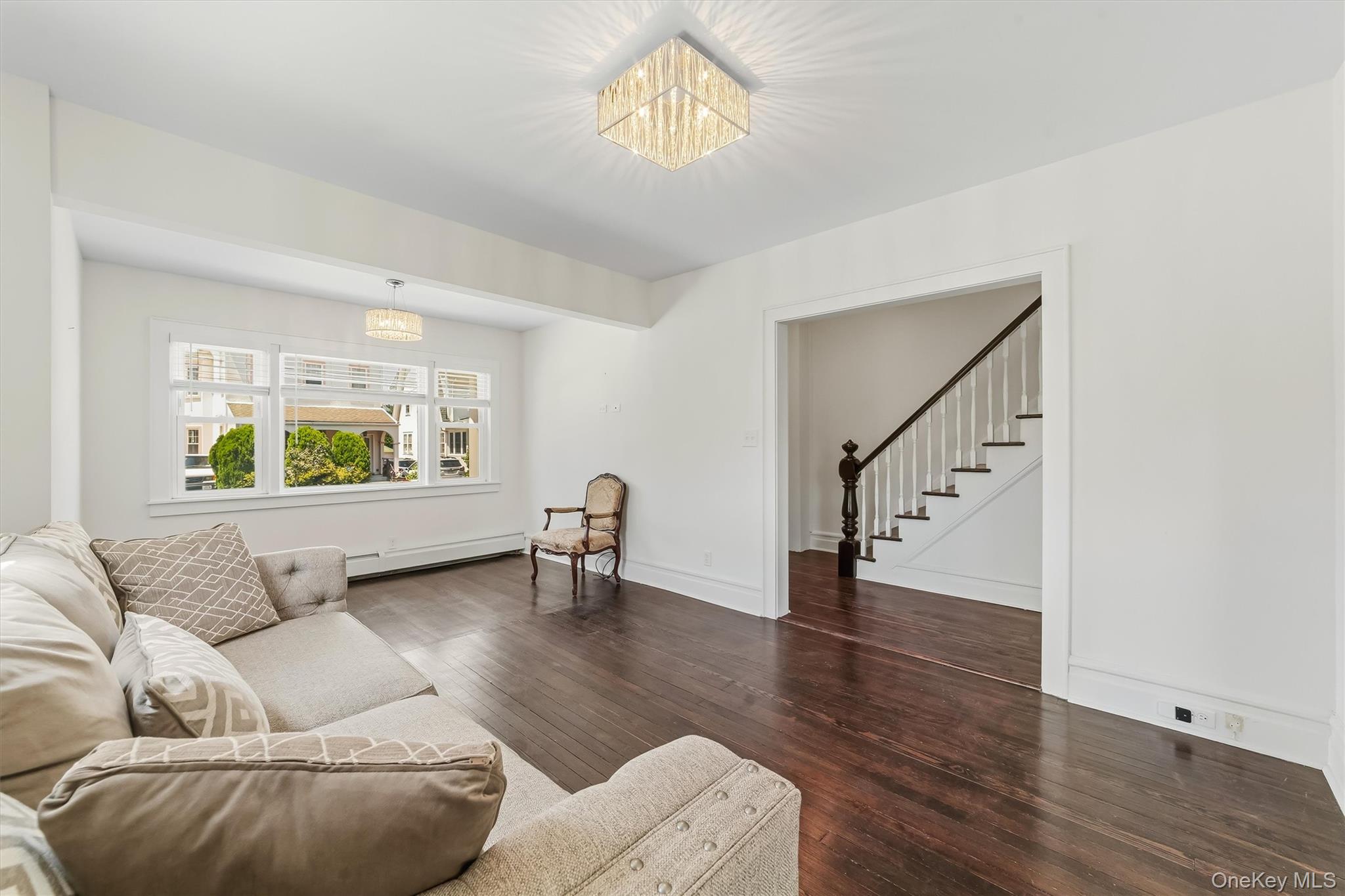 208 Third Avenue – For Sale photo 9