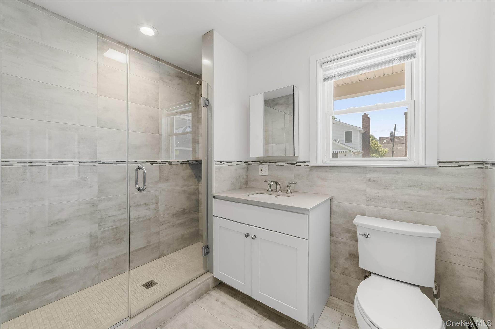 208 Third Avenue – For Sale photo 23