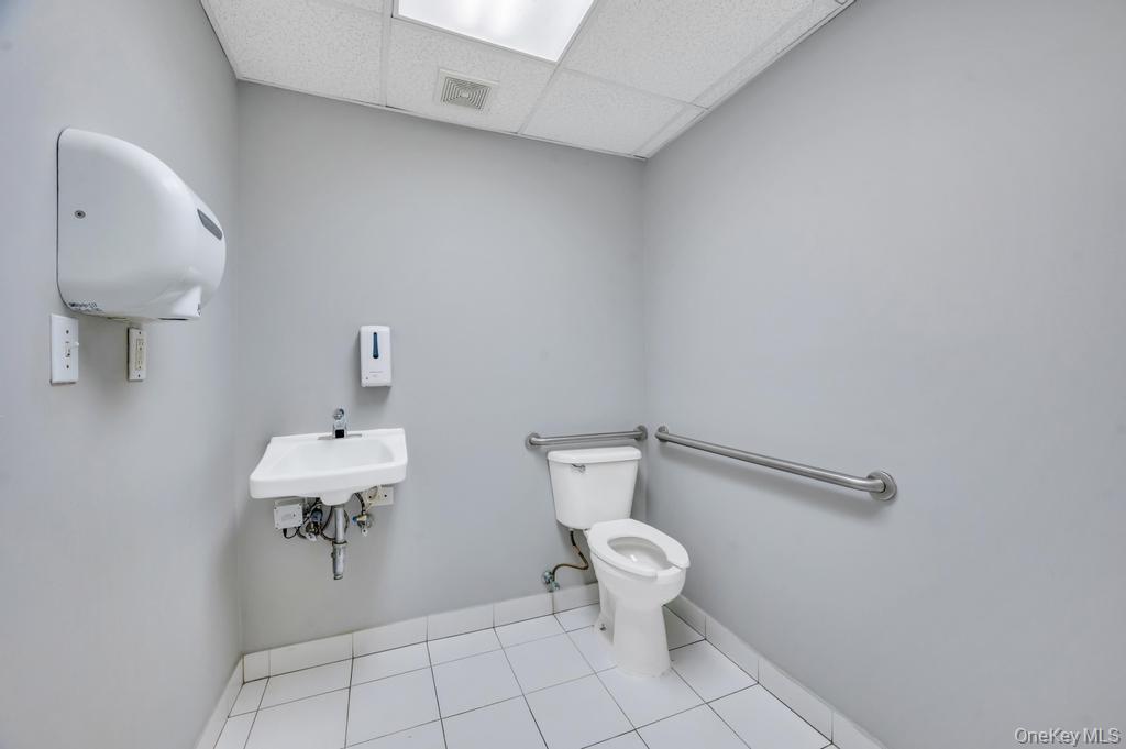 99-04 57th Avenue, Unit L1 photo 9