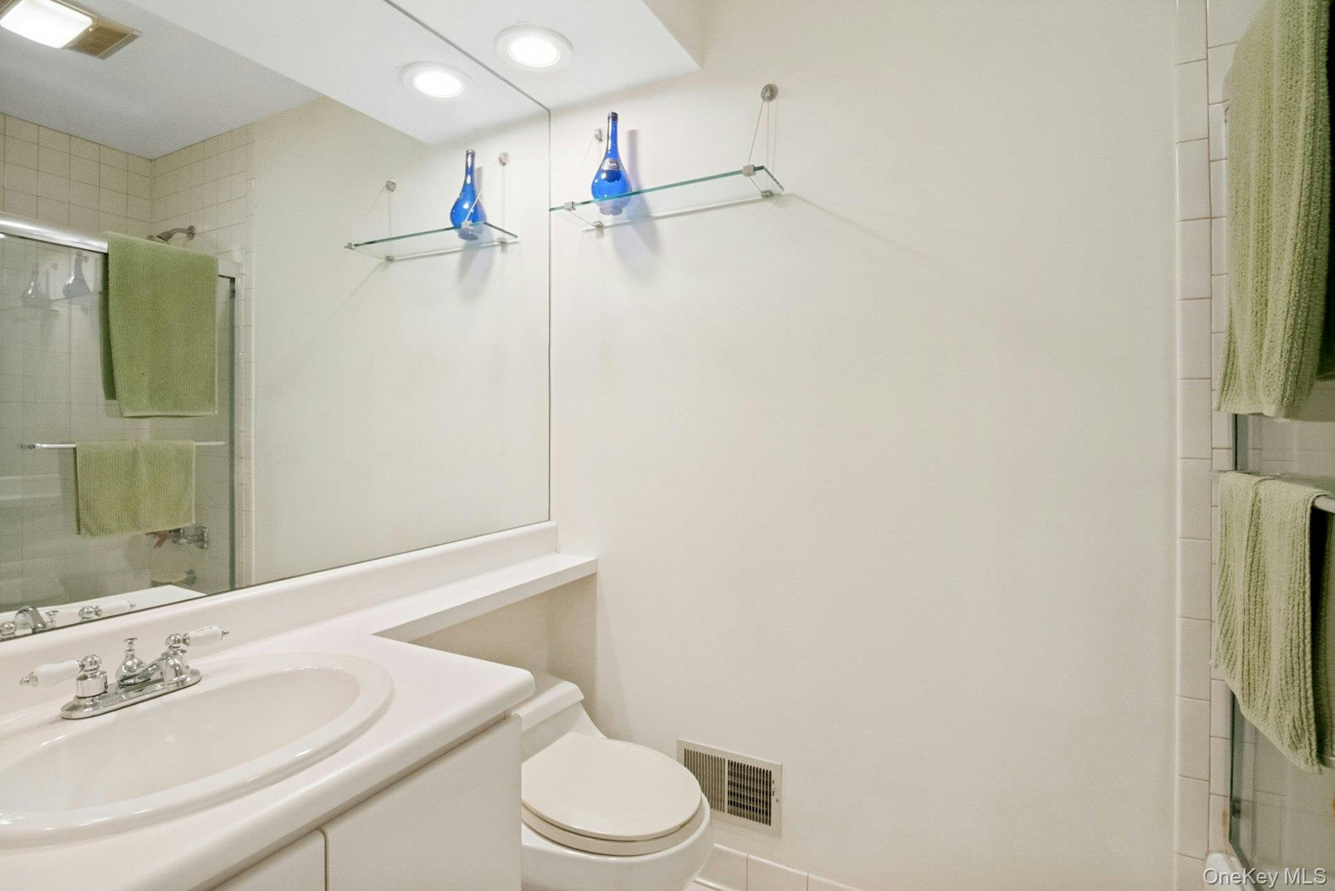 308 Half Moon Bay Drive – For Sale photo 24