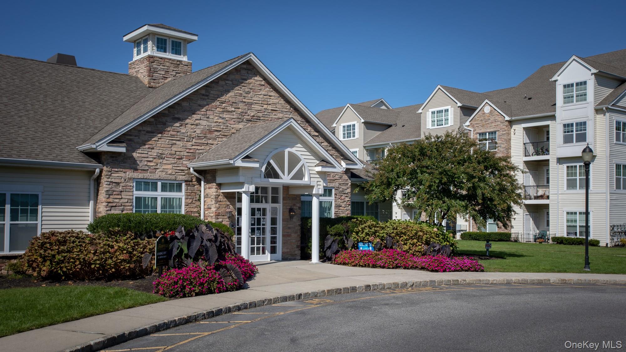1 Charles Pond Drive, Unit 6-614
