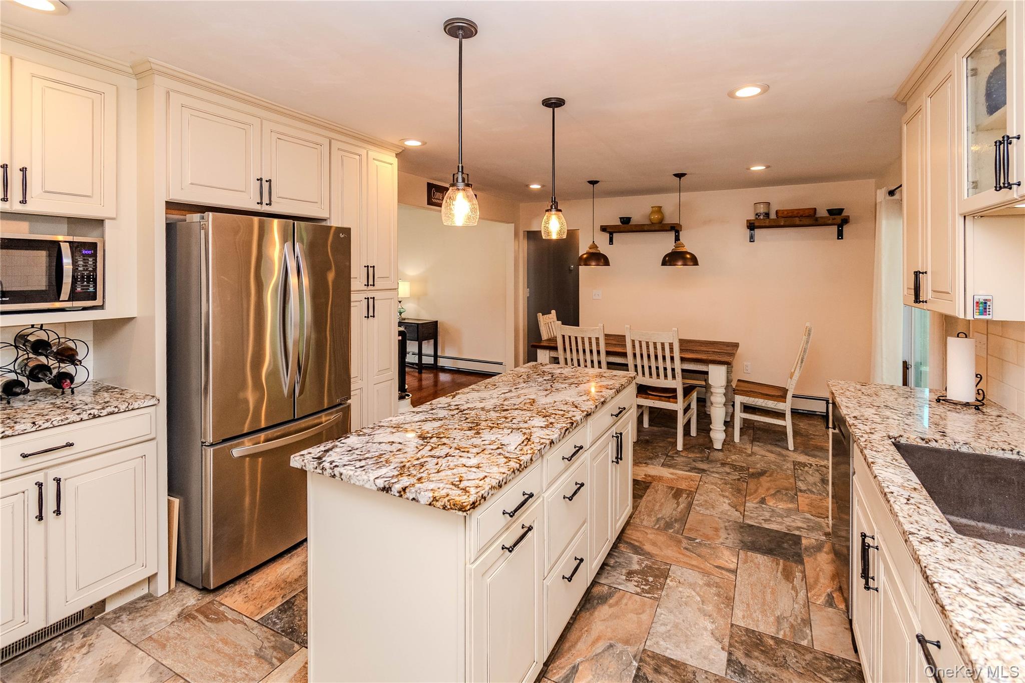 19 Closs Drive – For Sale photo 12