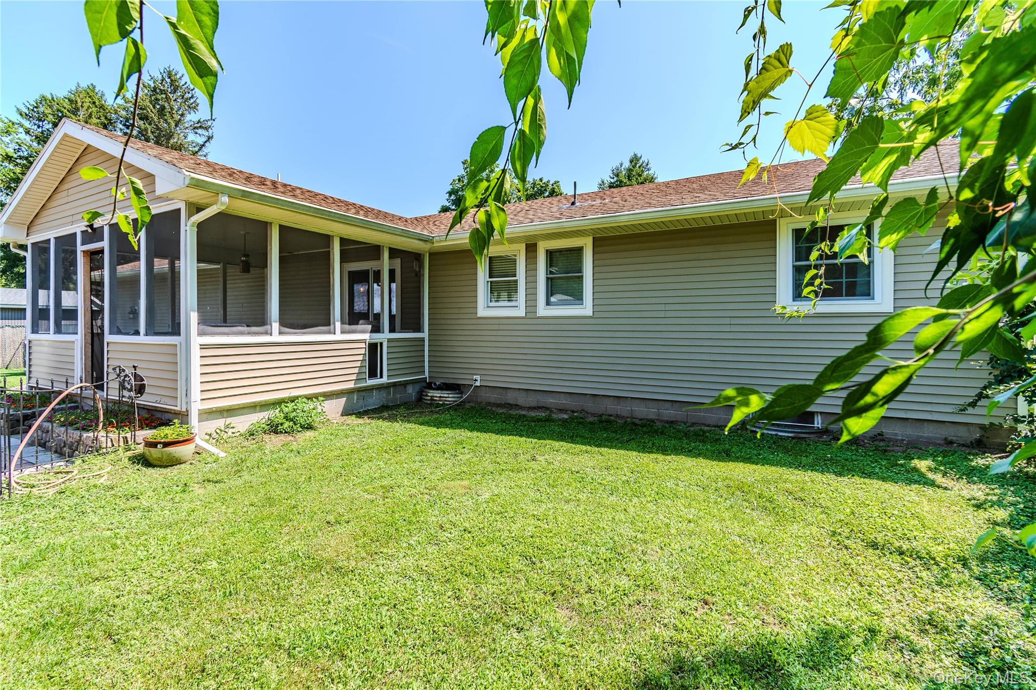 19 Closs Drive – For Sale photo 30