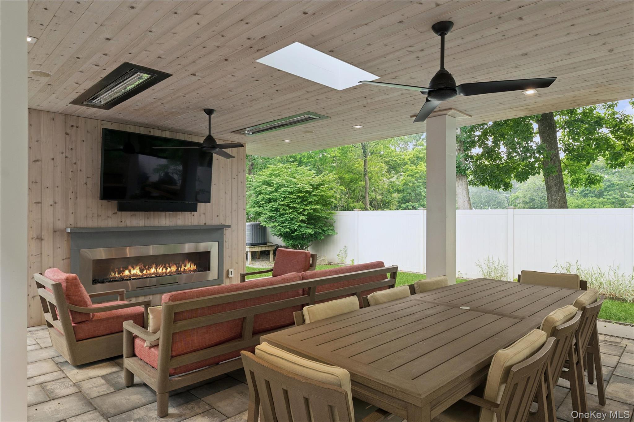 185 Inlet Lane – For Rent photo 33