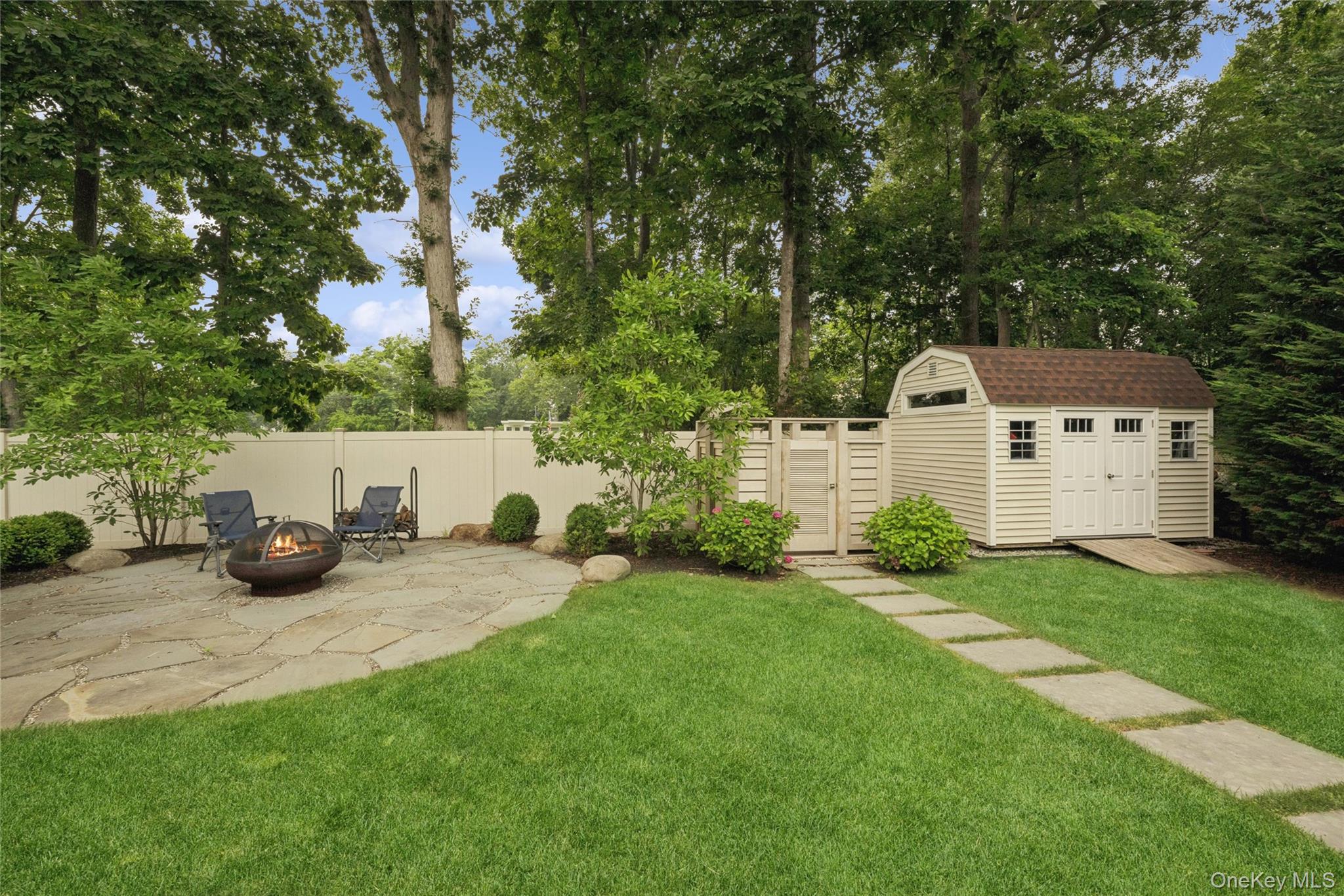185 Inlet Lane – For Rent photo 9